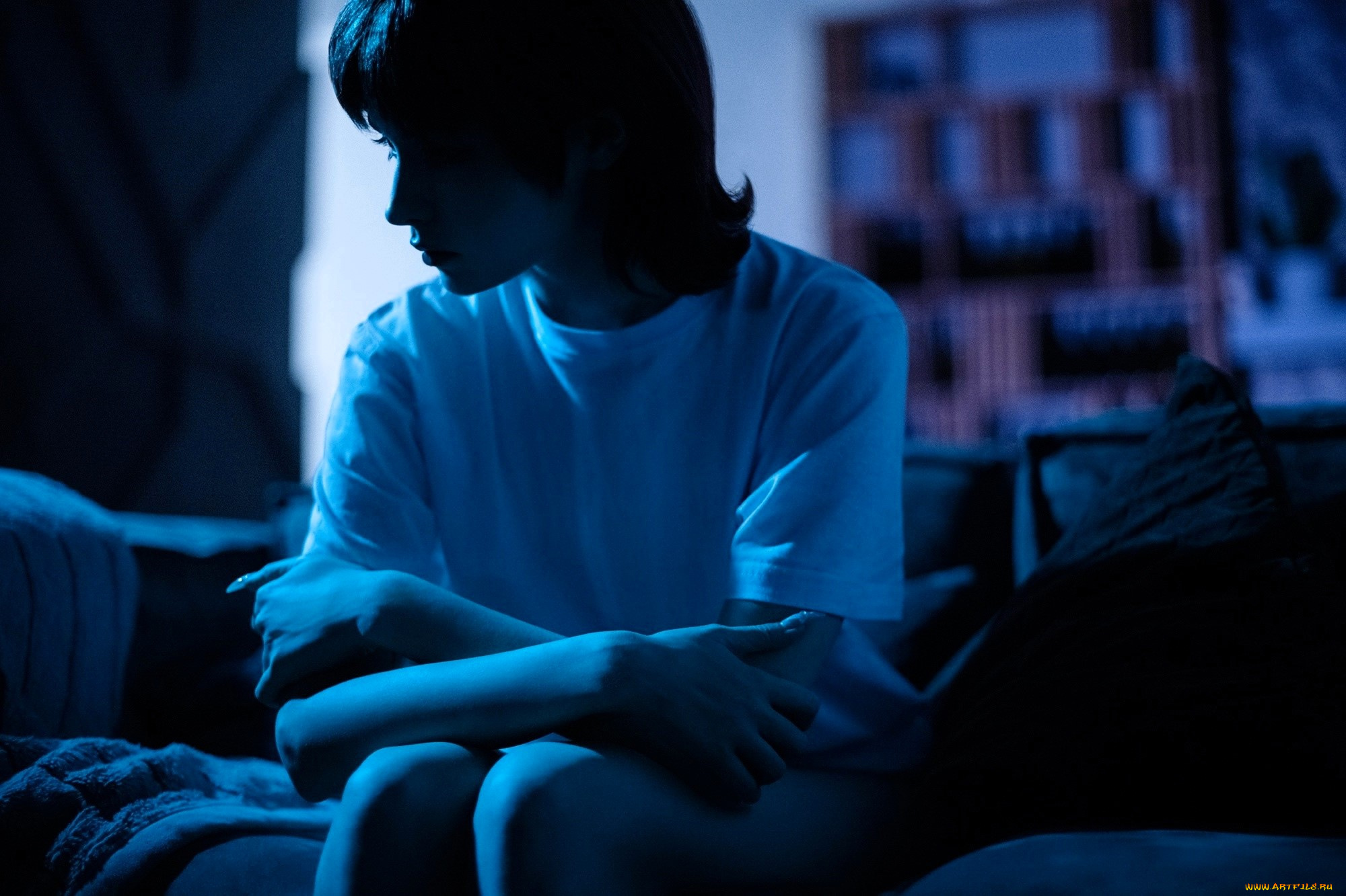 девушки, tenletters, образ, бессонница, футболка, кровать