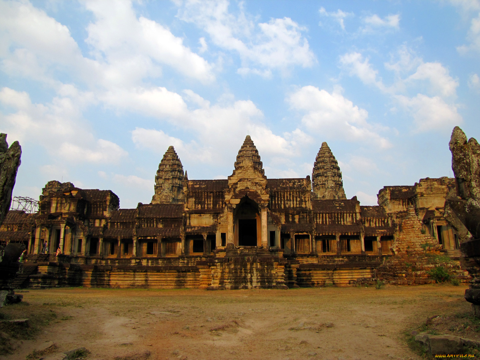 города, исторические, архитектурные, памятники