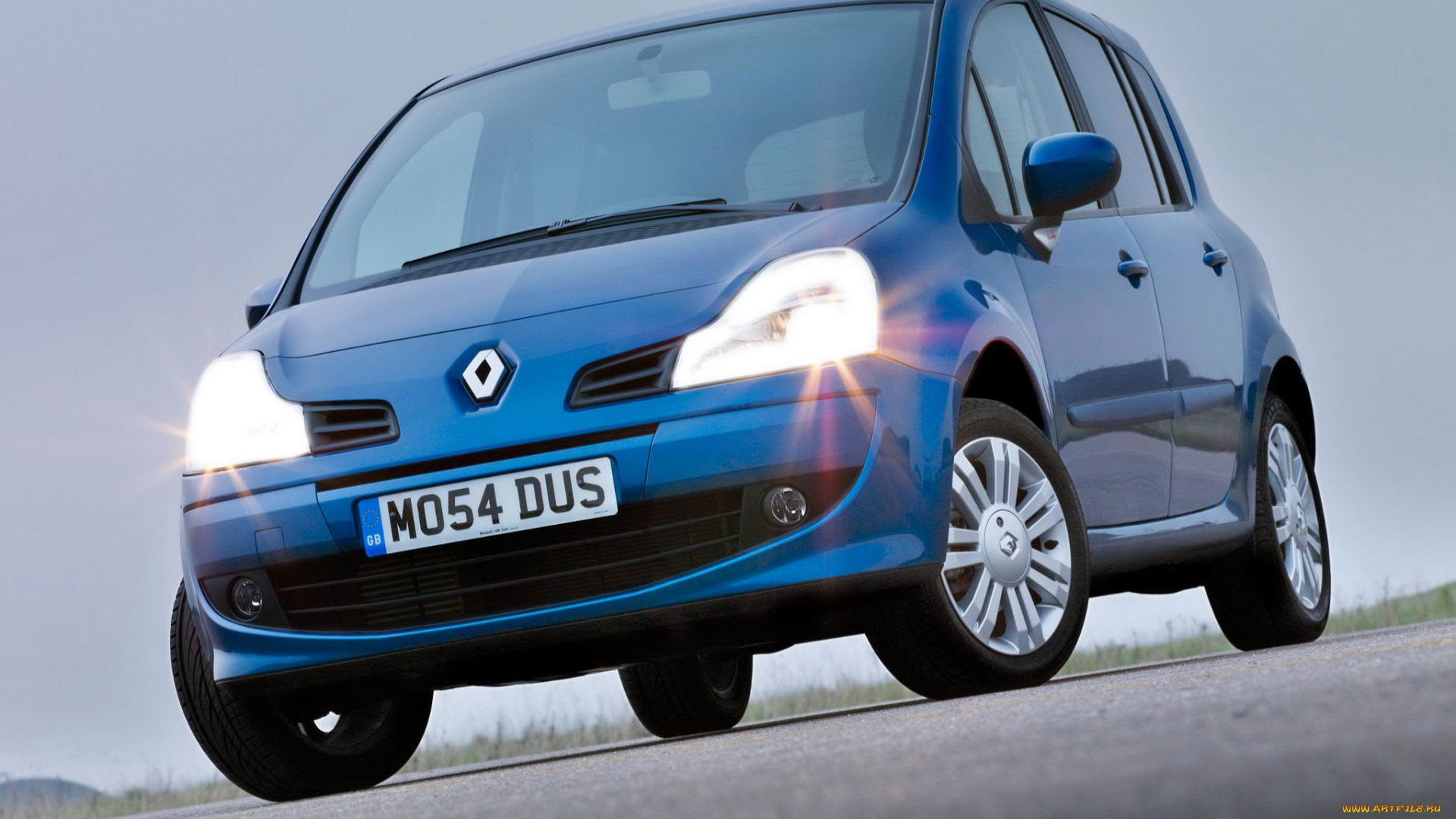 автомобили, renault