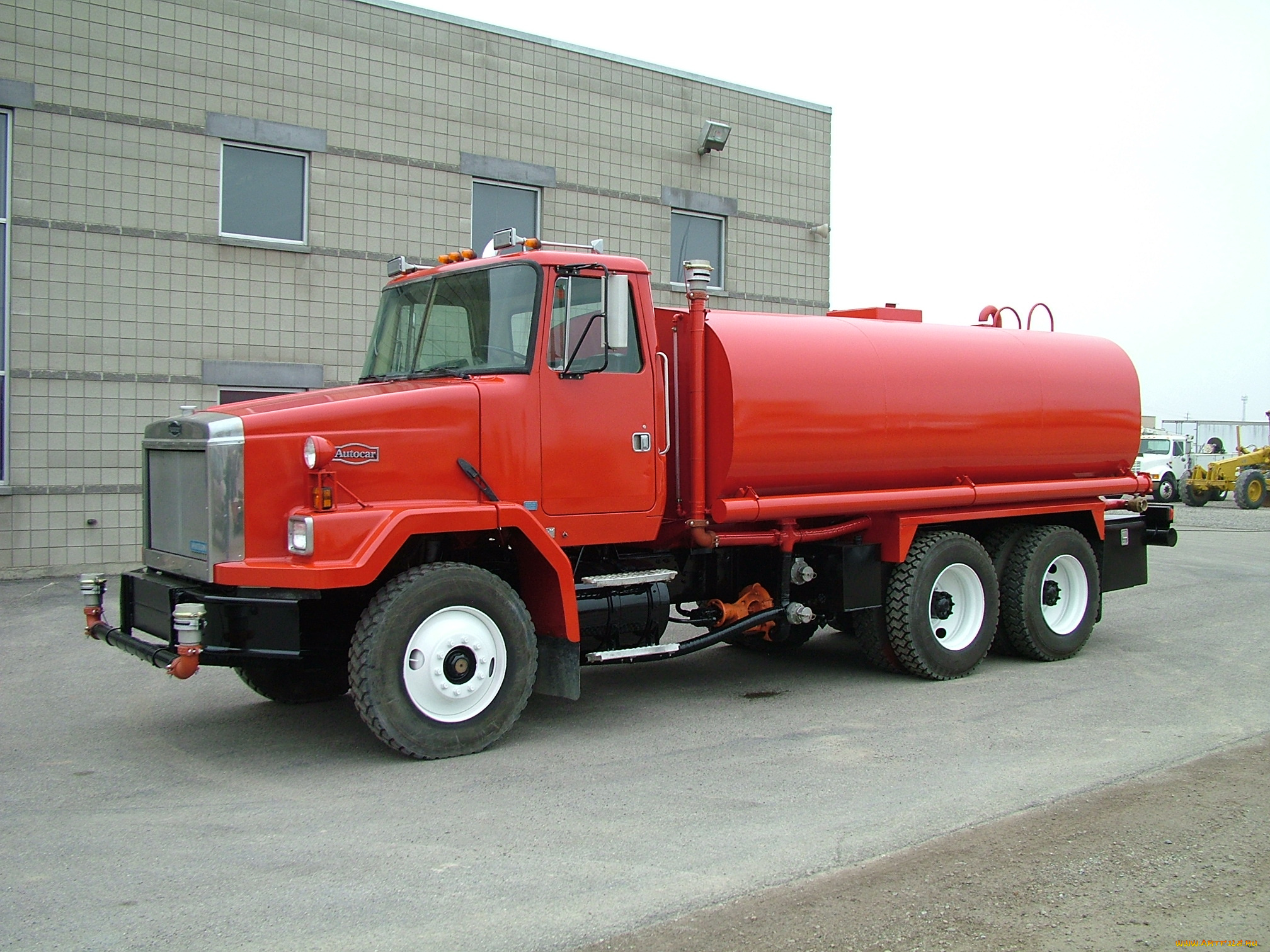 autocar, автомобили