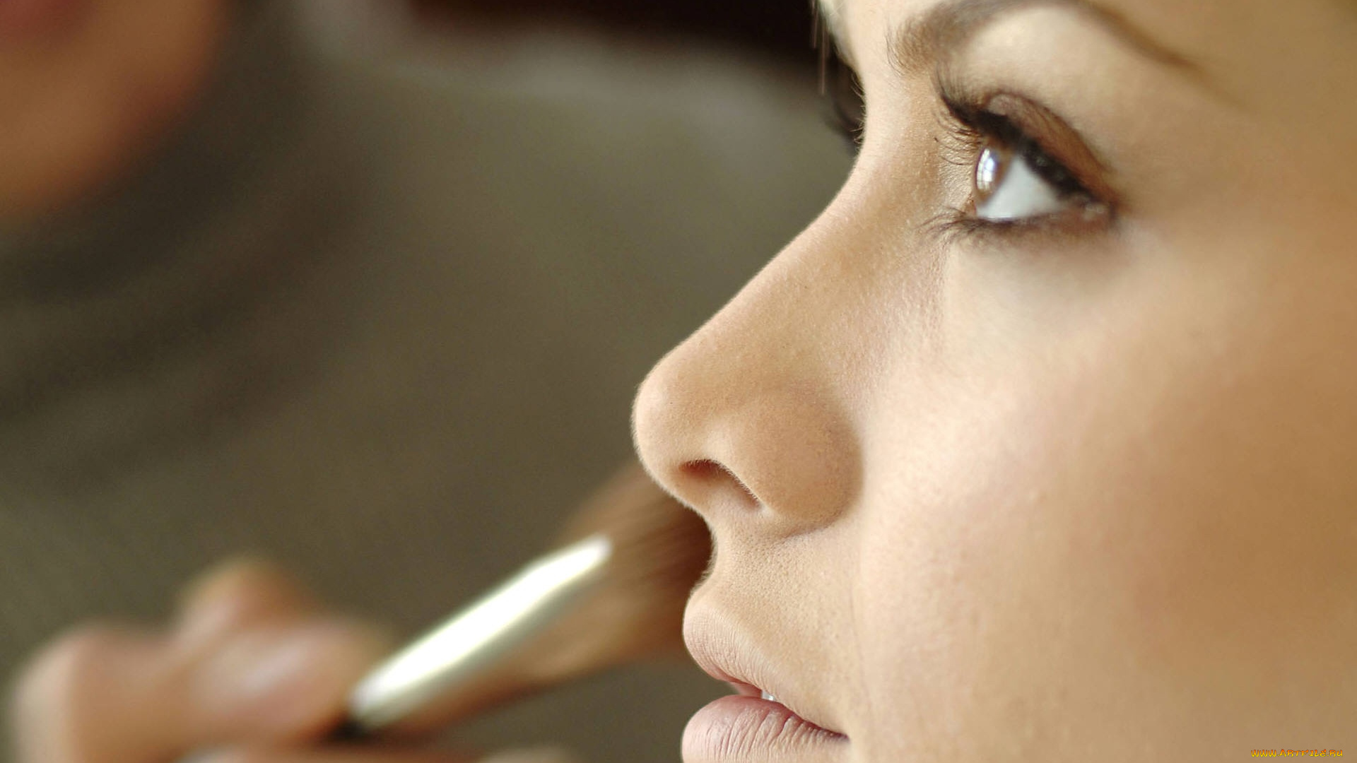 Tara, Conner, девушки