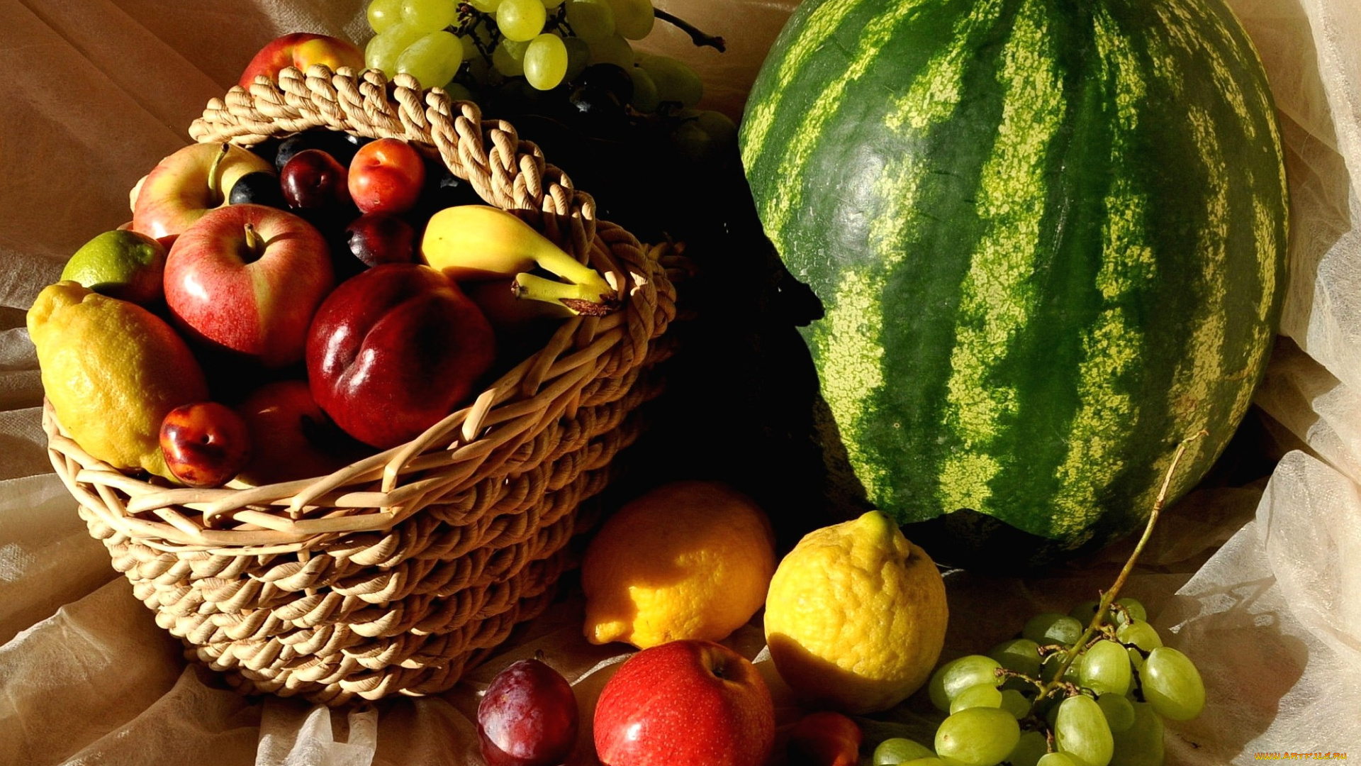 еда, фрукты, ягоды, арбуз, виноград, лимон, яблоки, сливы