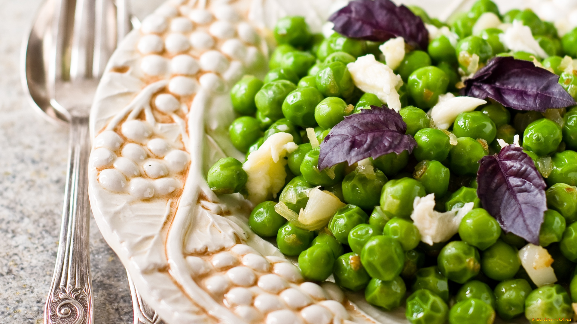 еда, салаты, закуски, горох, базилик, вилка