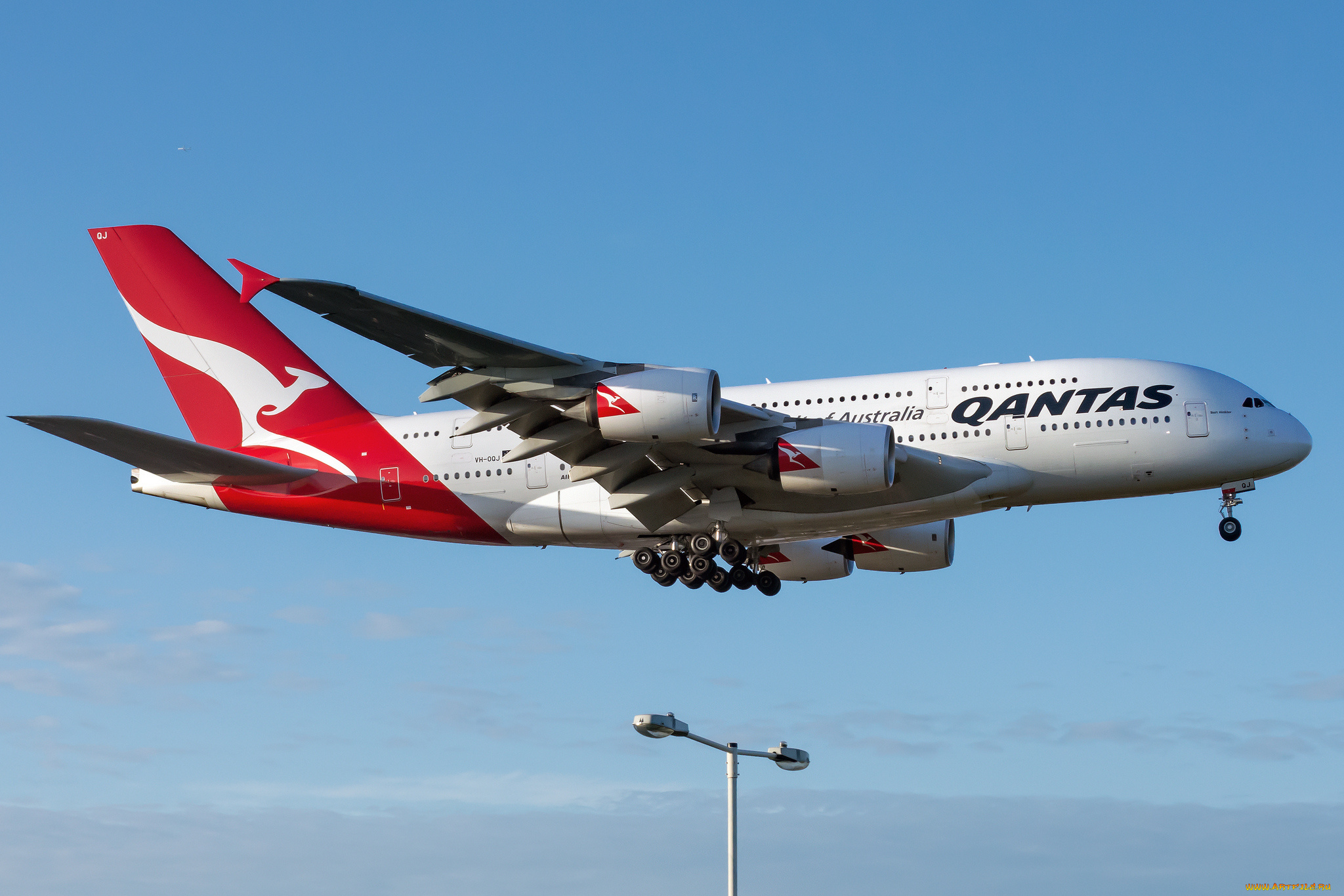 a380-800, авиация, пассажирские, самолёты, авиалайнер