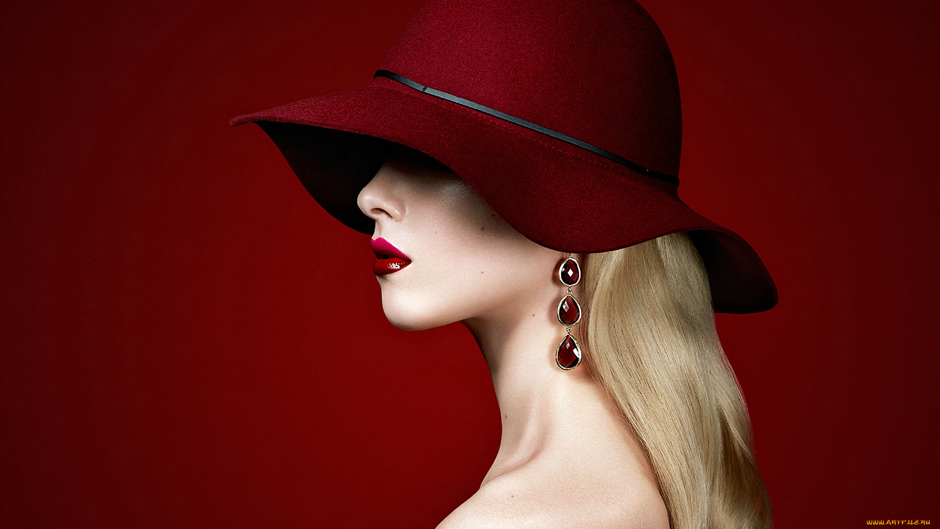 девушки, -unsort, , лица, , портреты, красный, фон, шляпа, блондинка
