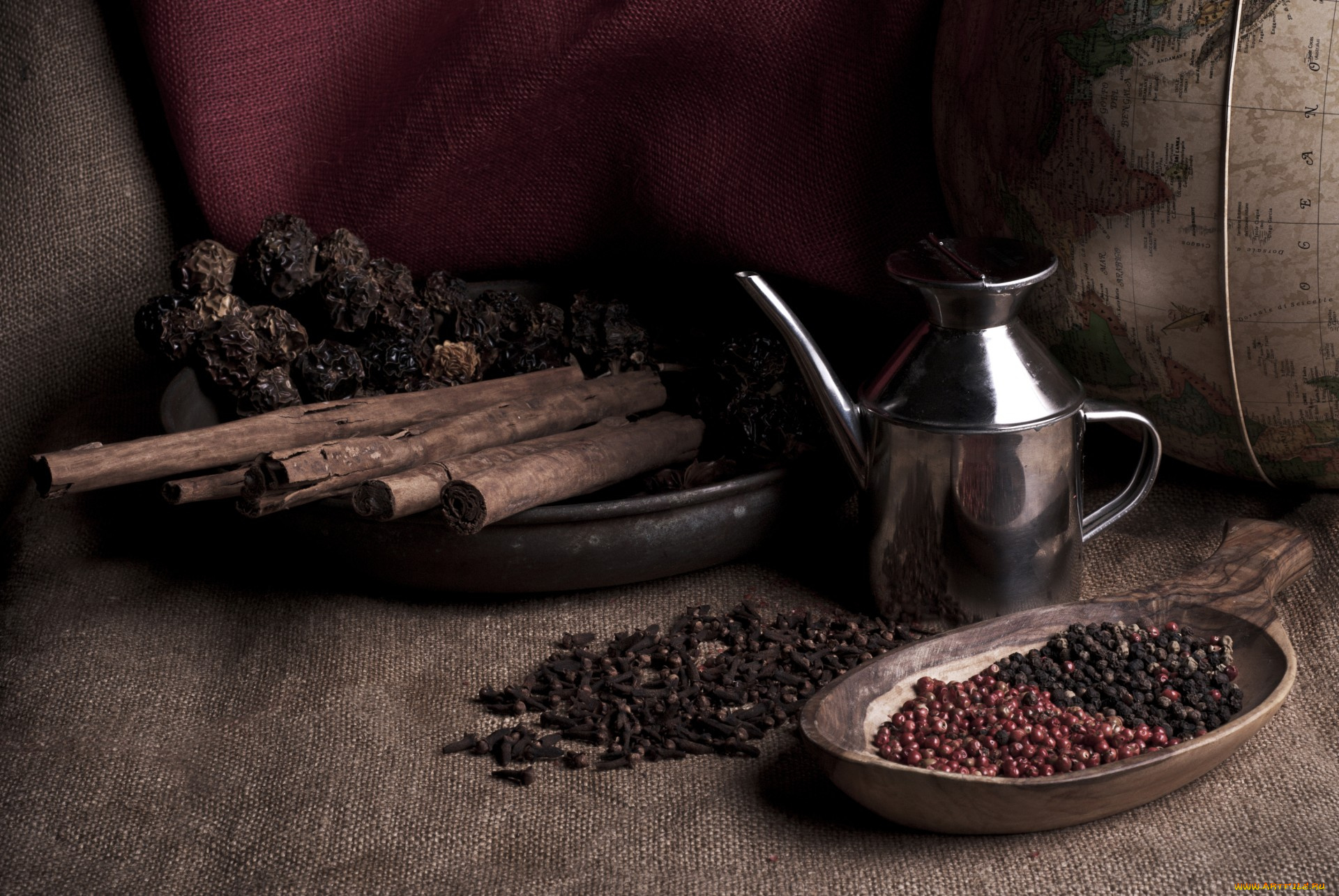 еда, крупы, , зерно, , специи, , семечки, чернослив, специи, лейка