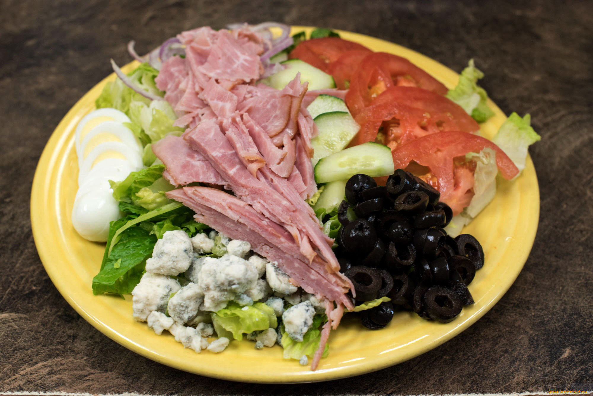 еда, салаты, , закуски, помидоры, ветчина, маслины, яйца, салат, огурцы