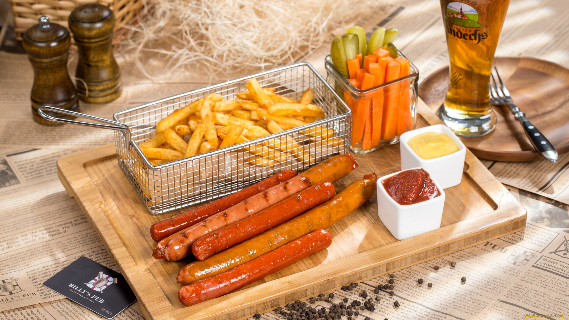 еда, разное, картошка, фри, соус, пиво, колбаски, овощи