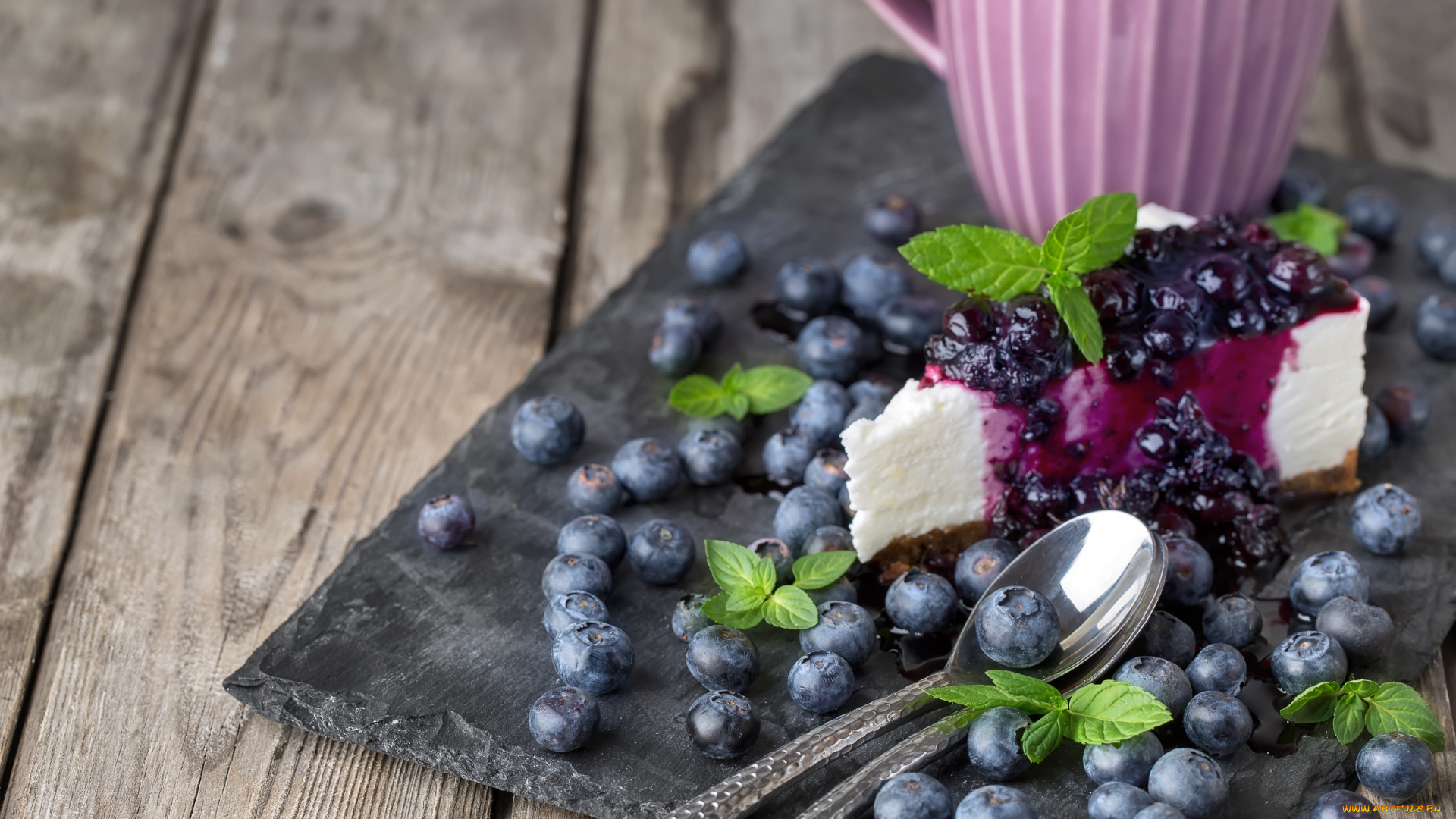 еда, торты, ягоды, чизкейк, ложки, голубика, чашка