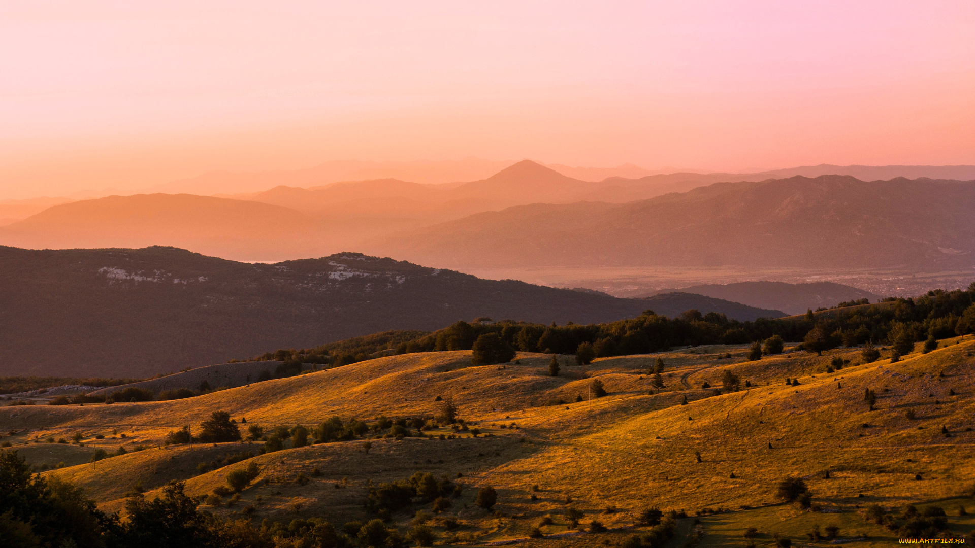 природа, горы, деревья, лес, свет, дымка, утро, холмы, рассвет, туман