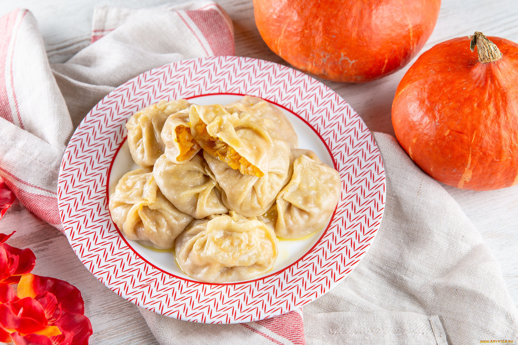 еда, пельмени, , манты, , вареники, манты, зелень, яйца, тыква, мука