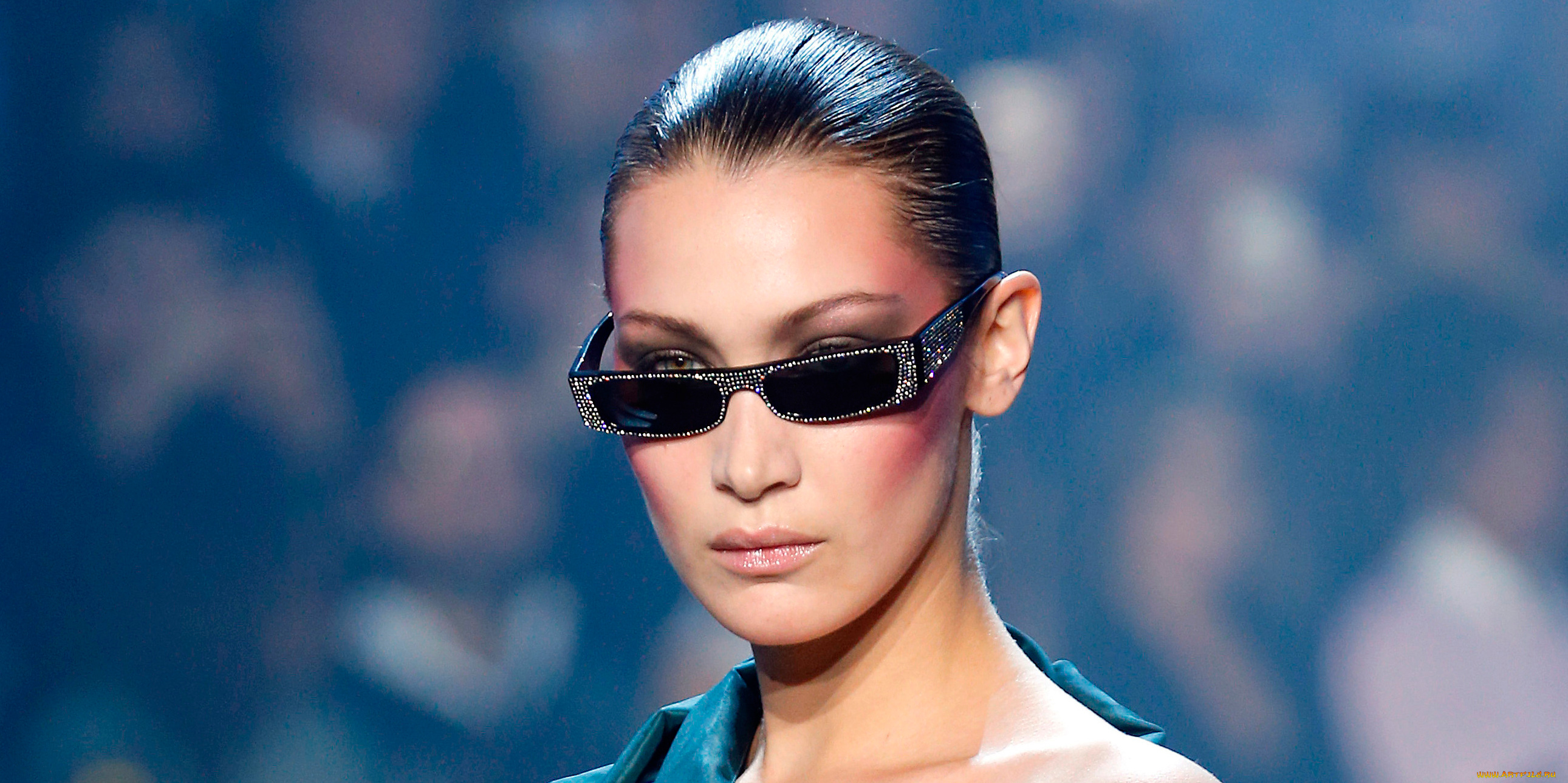 bella, hadid, девушки, bella, hadid, очки, портрет, лицо, девушка, модель, красавица, стройная, сексуальная, поза, макияж, причёска, фигура, наряд, стильная, мода