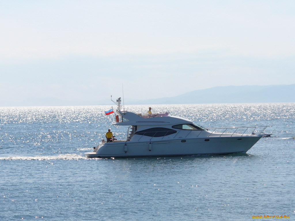 корабли, катера