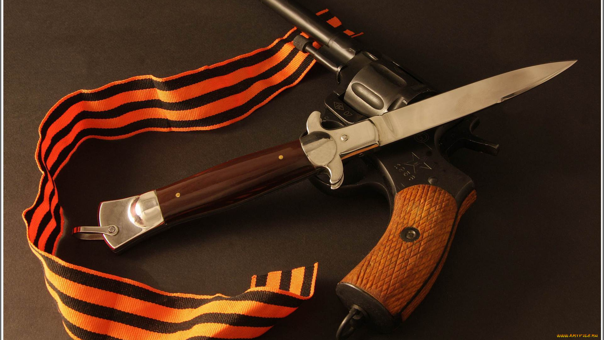 оружие, холодное, георгиевская, наган, нож, фон, лента