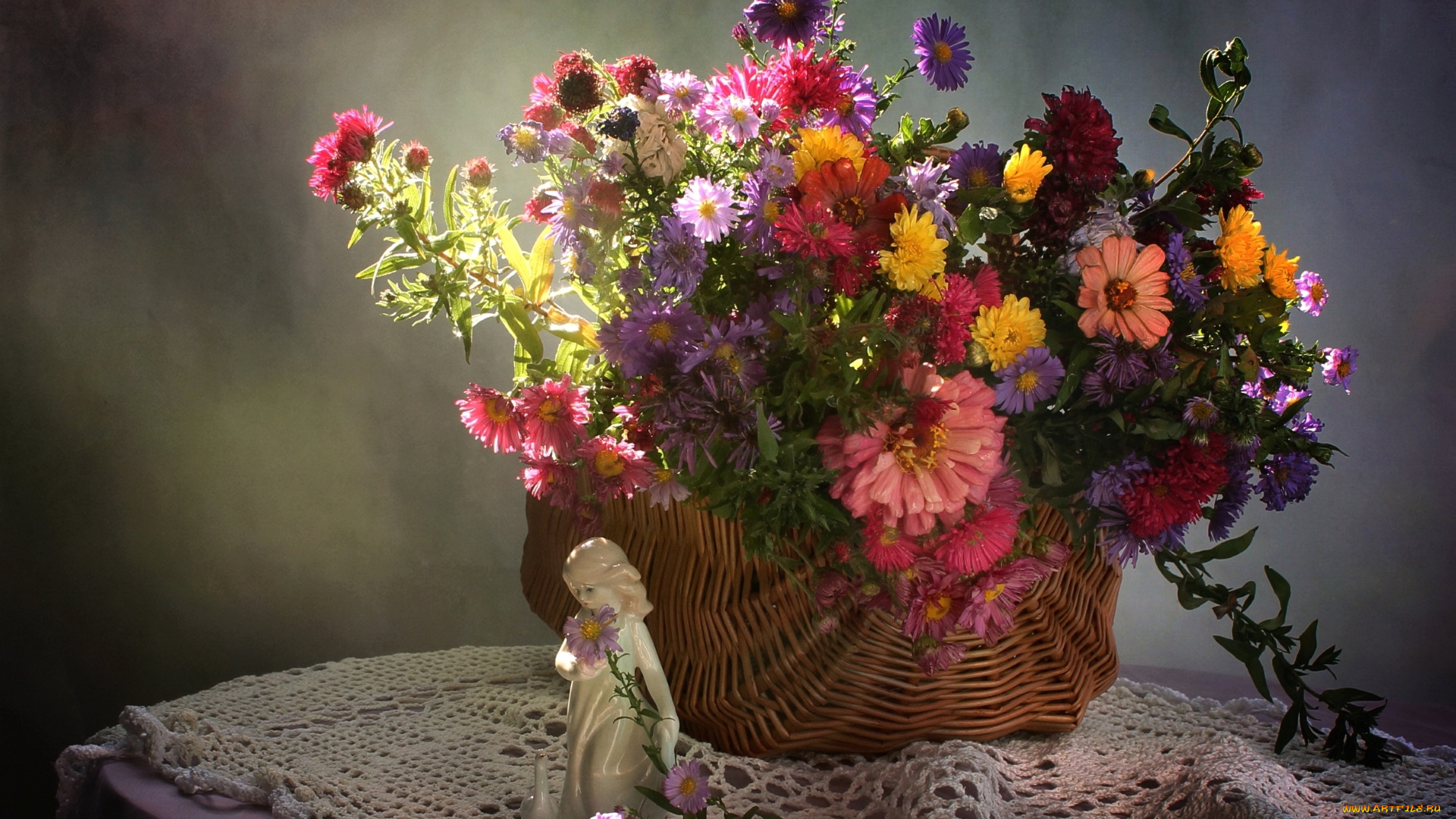 цветы, букеты, , композиции, букет, корзина, астры, цинния, очень, статуэтка, девочка