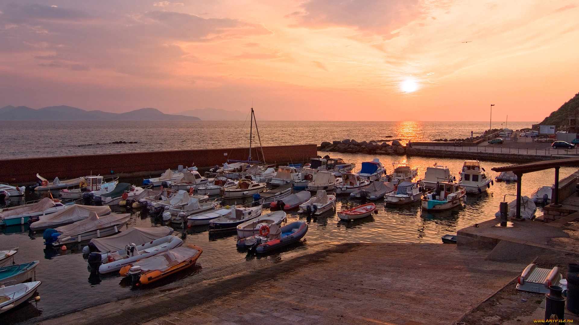 корабли, порты, , , причалы, яхты, катера, набережная, стоянка, море, горы, солнце, закат