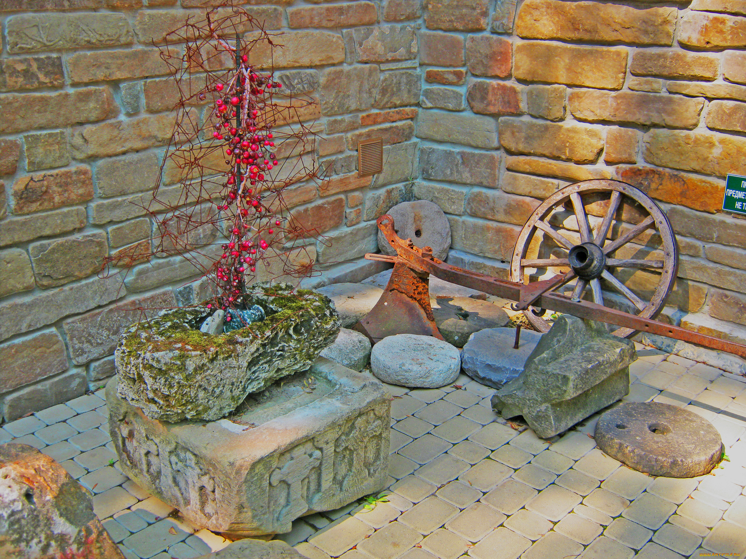 города, -, памятники, , скульптуры, , арт-объекты, стена, орудия, древность, камни, парк, старый, труда, кабардинка