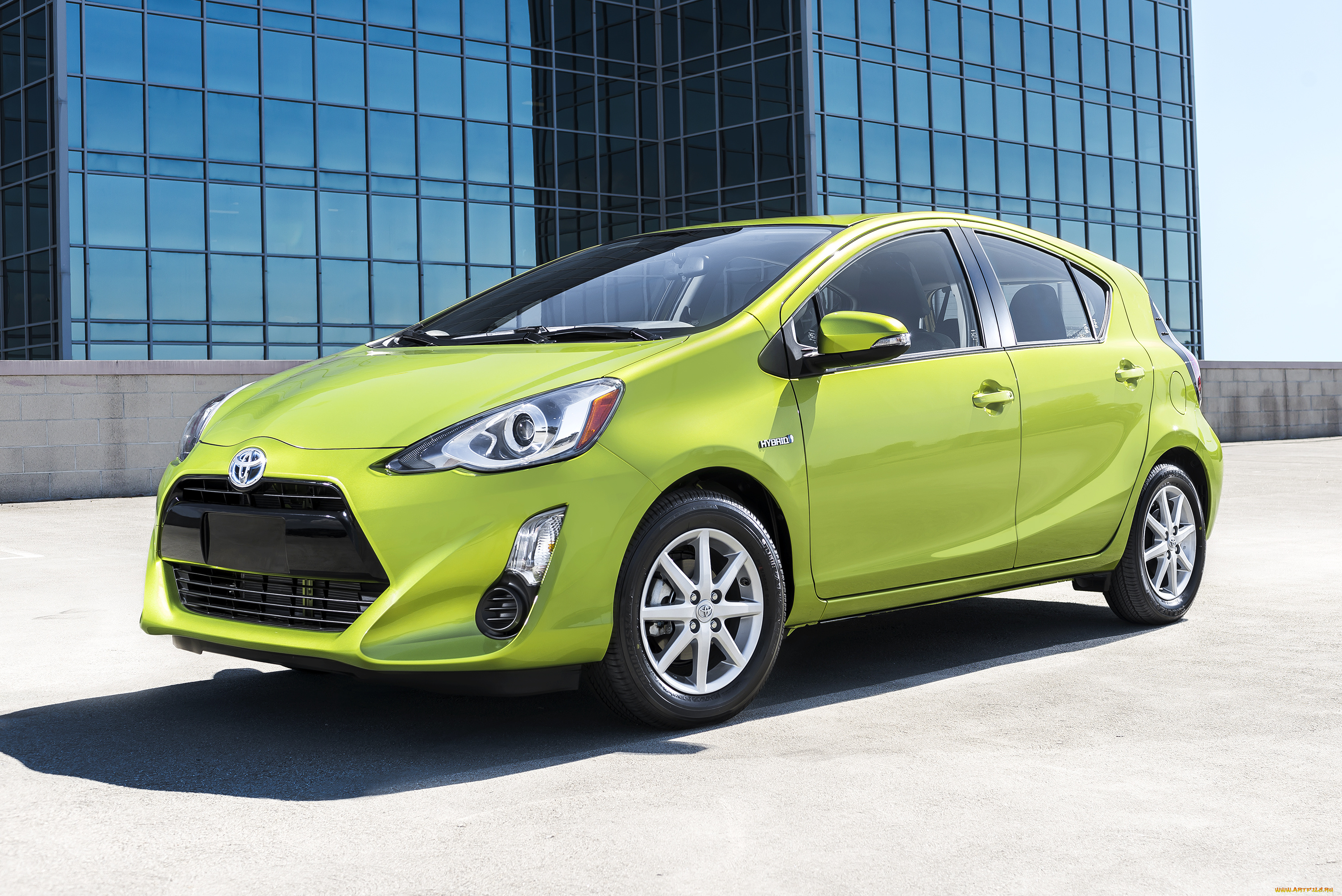 автомобили, toyota, prius, c, 2015, г, зеленый