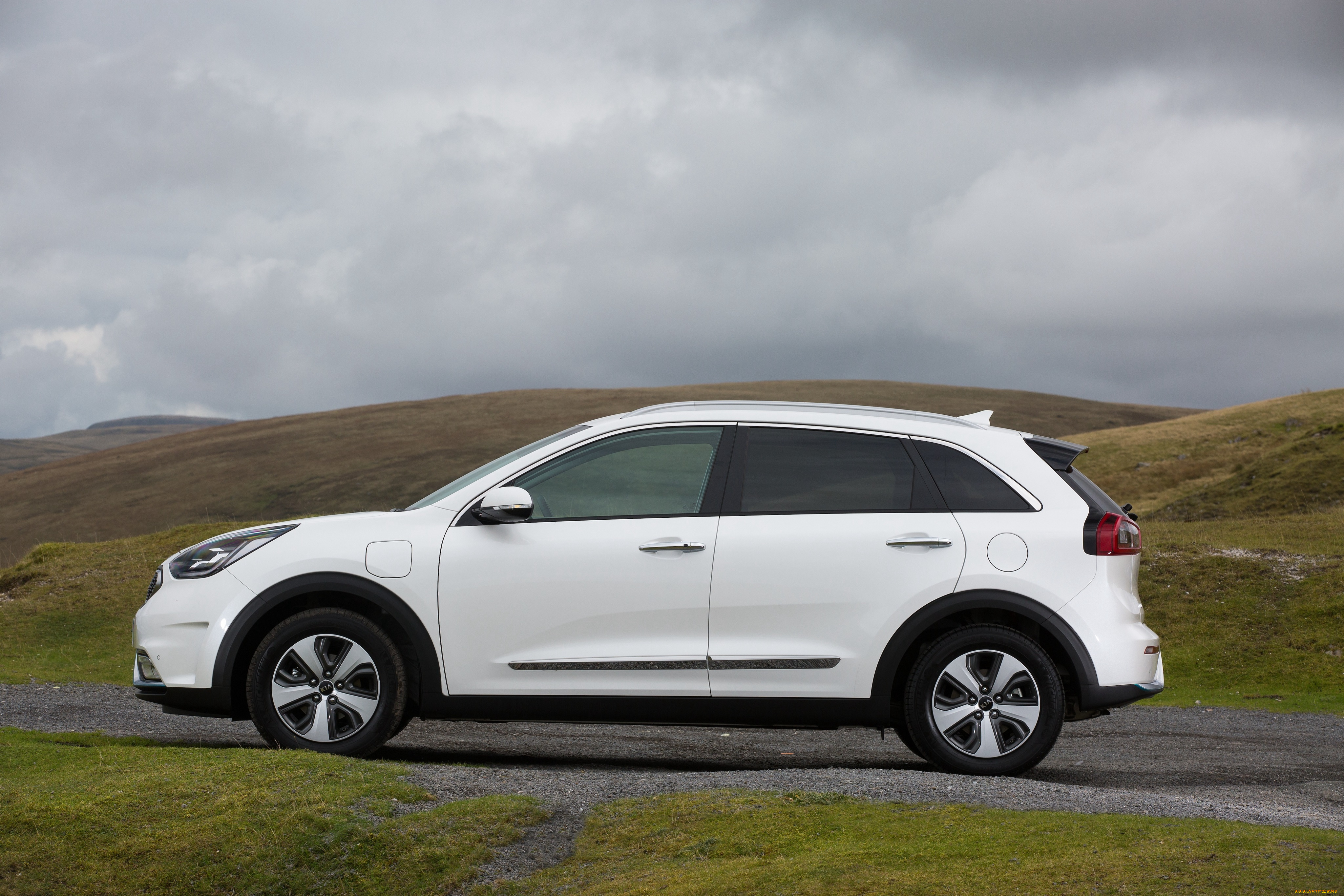 автомобили, kia