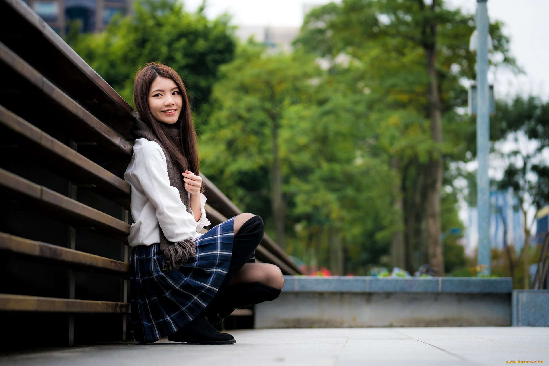 девушки, -, азиатки, юбка, шарф, поза