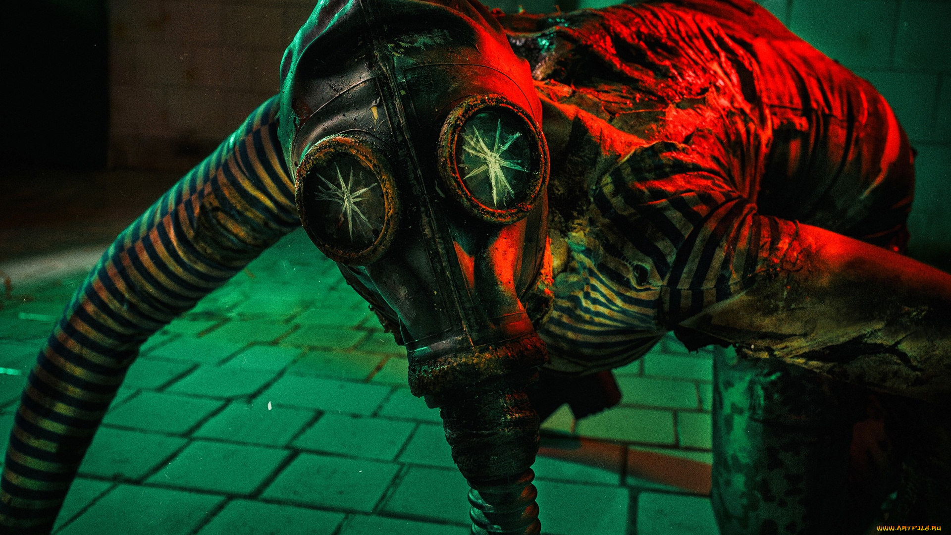 девушки, алиса, арефьева, образ, косплей, наряд, грязь, кровь, тельняшка, снорк, противогаз