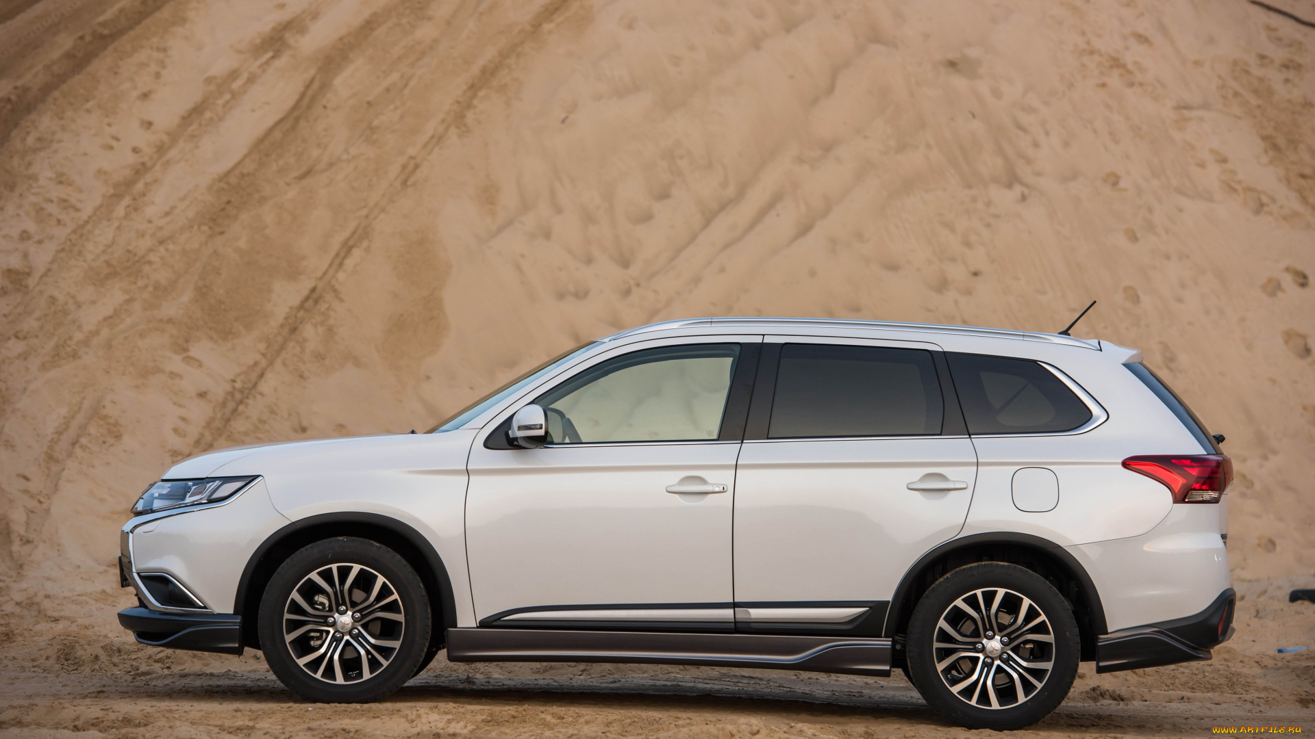 автомобили, mitsubishi