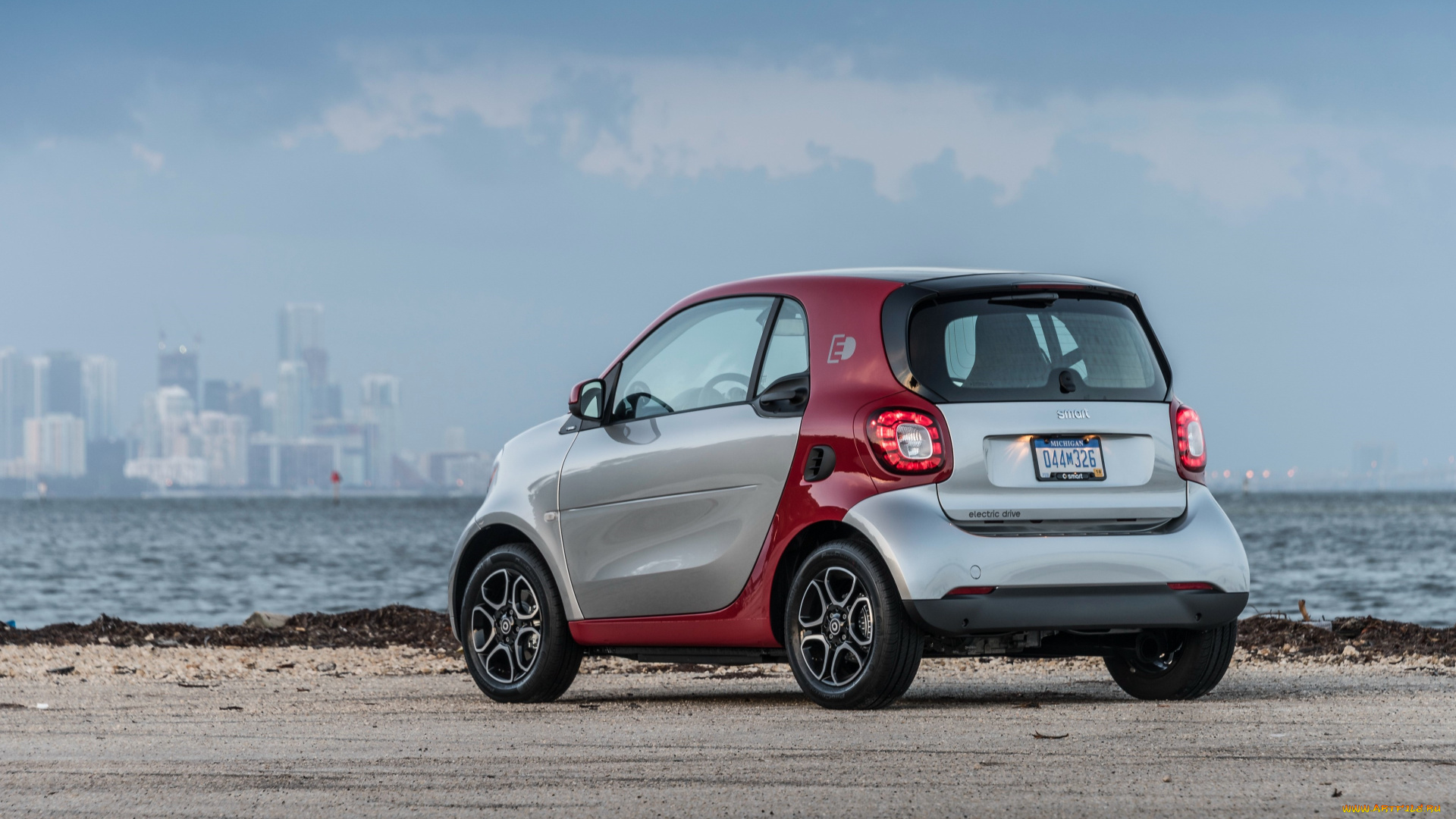 автомобили, smart