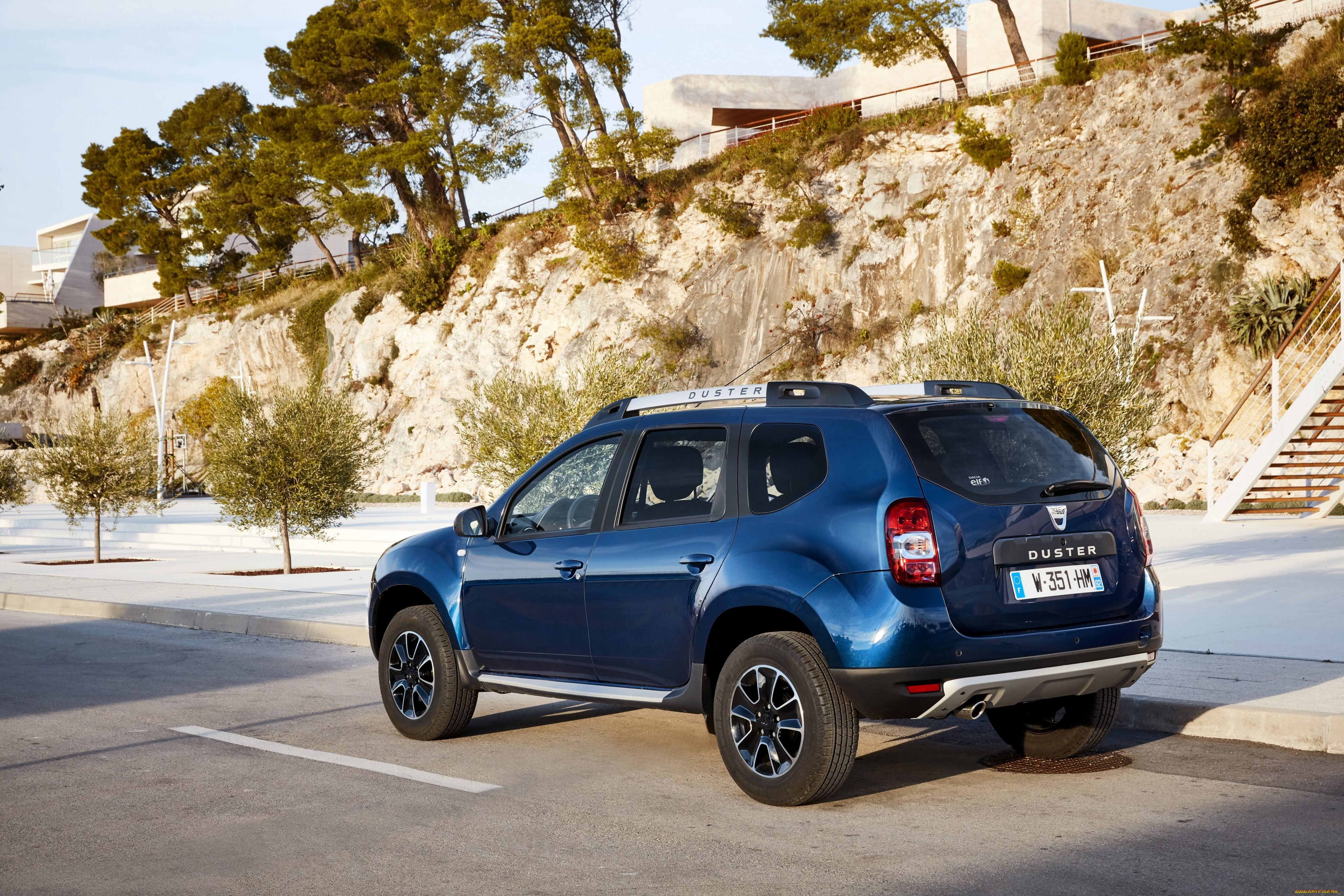 автомобили, dacia