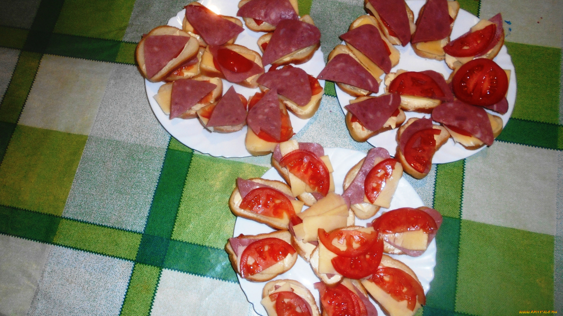 еда, бутерброды, , гамбургеры, , канапе, хлеб, колбаса, сыр, помидоры, томаты