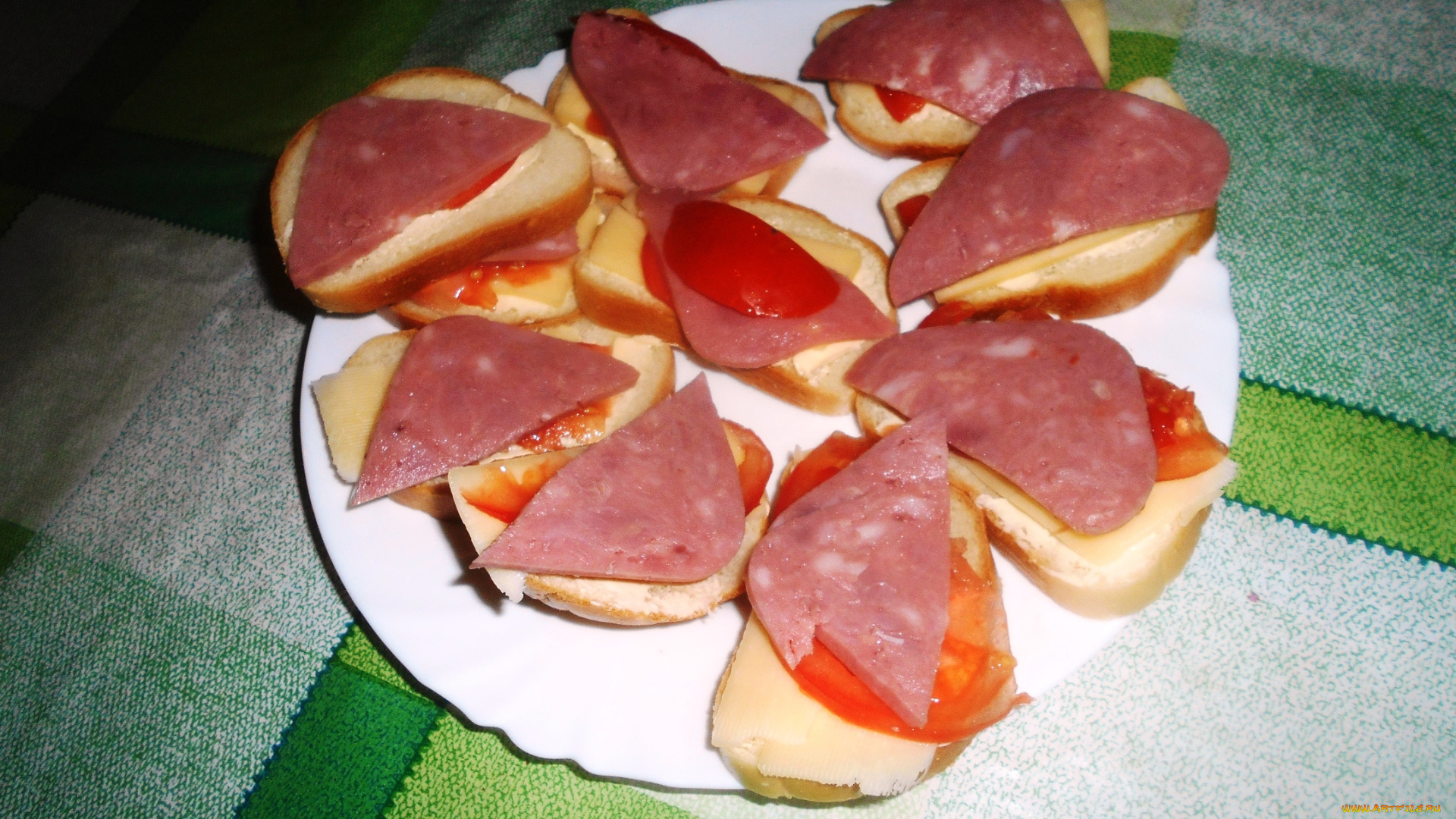 еда, бутерброды, , гамбургеры, , канапе, хлеб, колбаса, сыр, помидоры, томаты