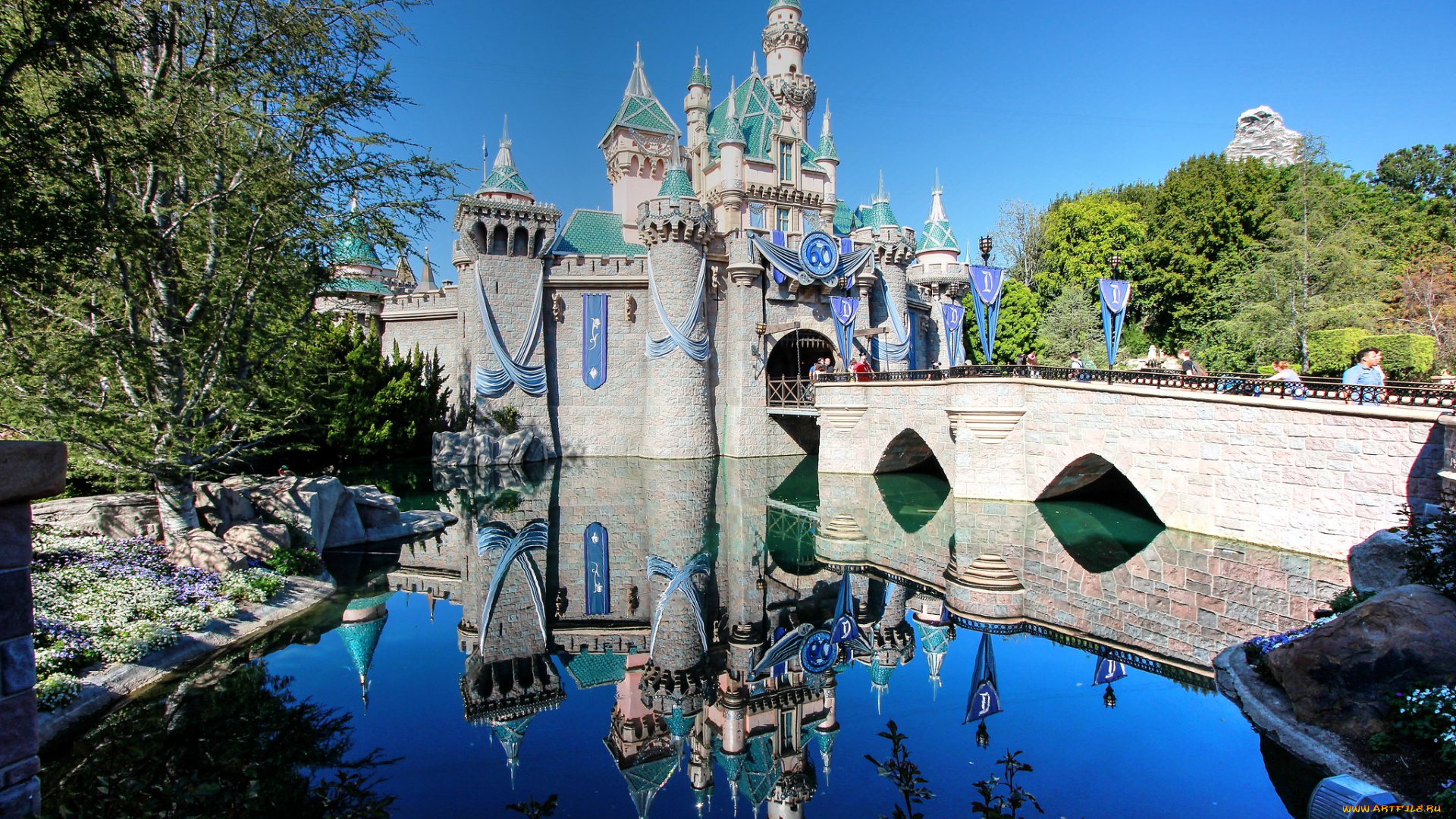 города, диснейленд, простор