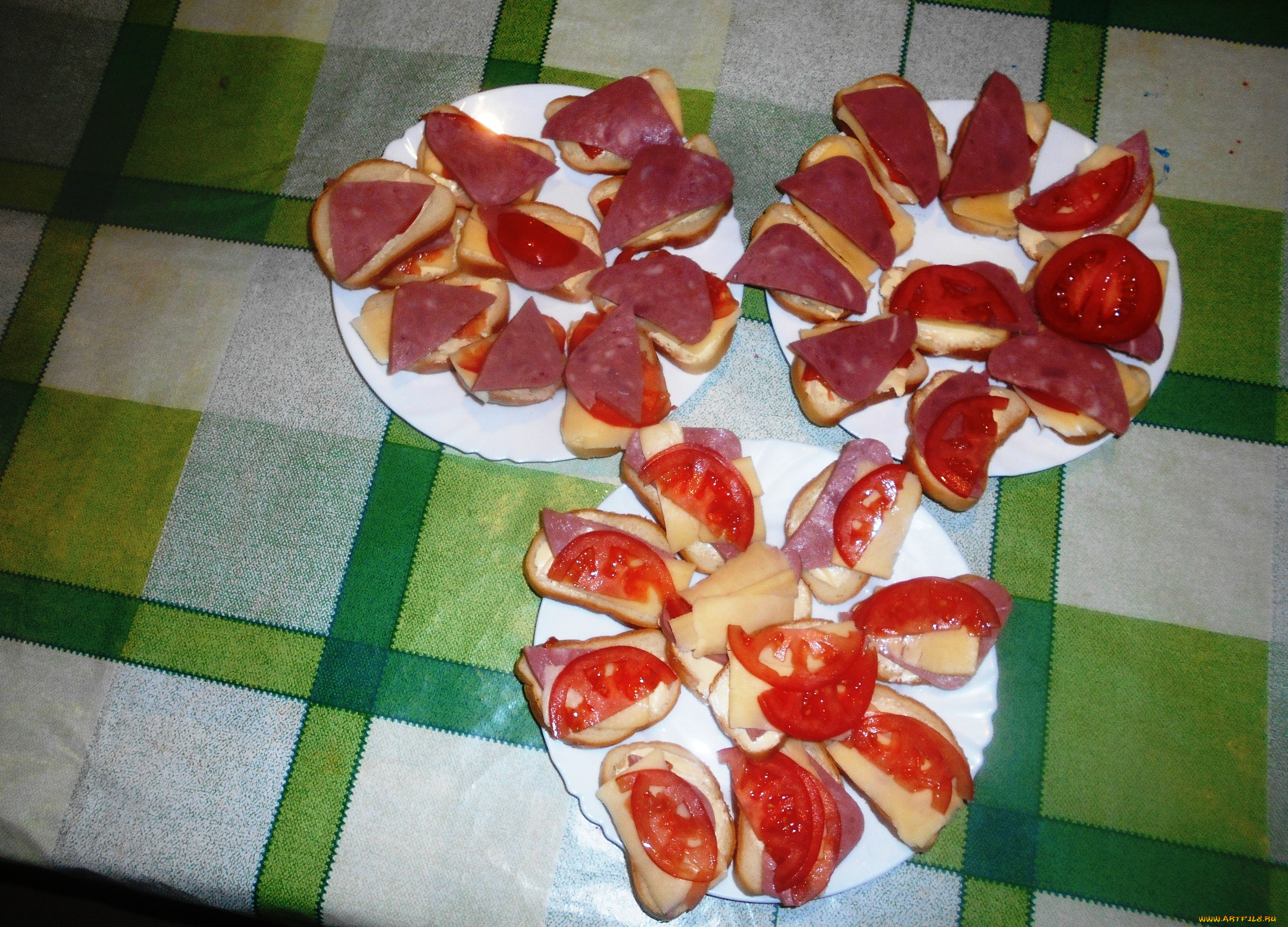 еда, бутерброды, , гамбургеры, , канапе, хлеб, колбаса, сыр, помидоры, томаты