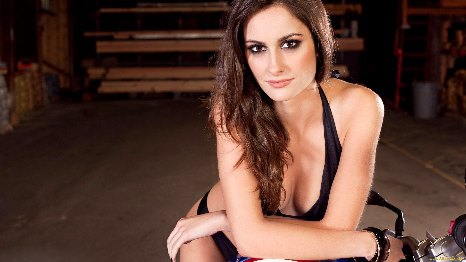 девушки, dylan, quigg, шатенка, белье, мотоцикл