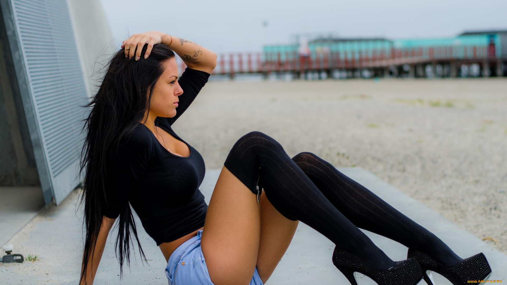 сексуальная, девушка, девушки, -, брюнетки, , шатенки, девушка, женщина, брюнетка, темноволосая, сексуальная, модель, звезда, позирует, разная, обувь, верхняя, стильная, одежда, нижнее, эротическое, бельё, трусы, лифчик, колготки, чулки, аксессуары, макияж, и, множество, элементов, на, фотографии