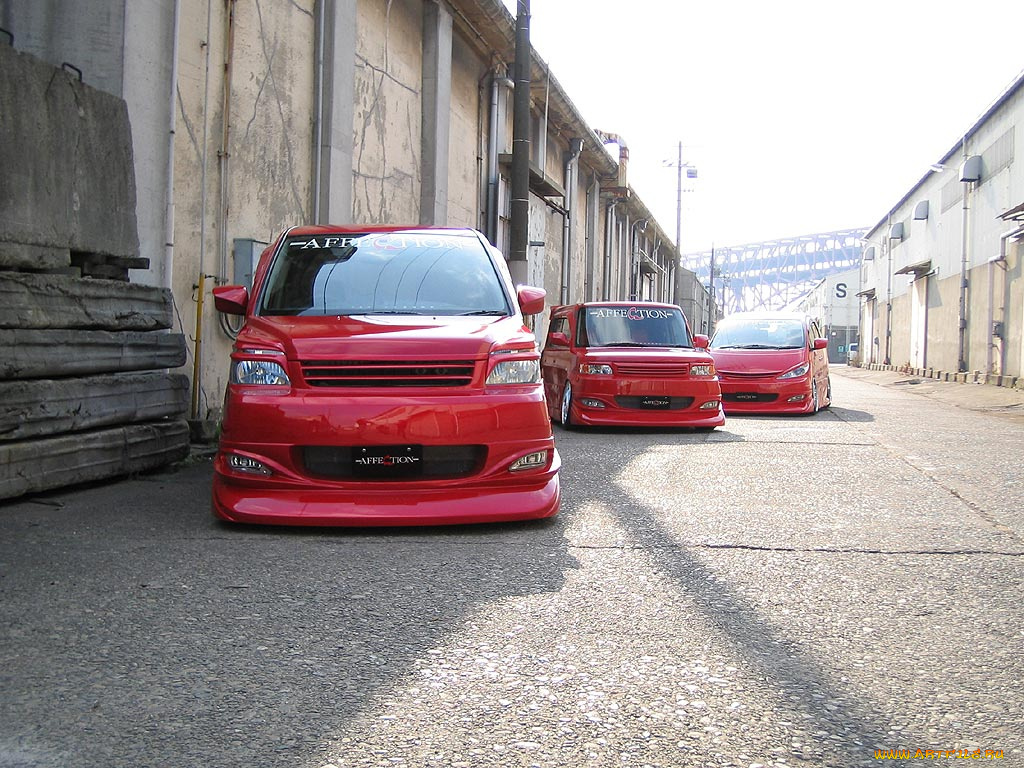 автомобили, разные, вместе