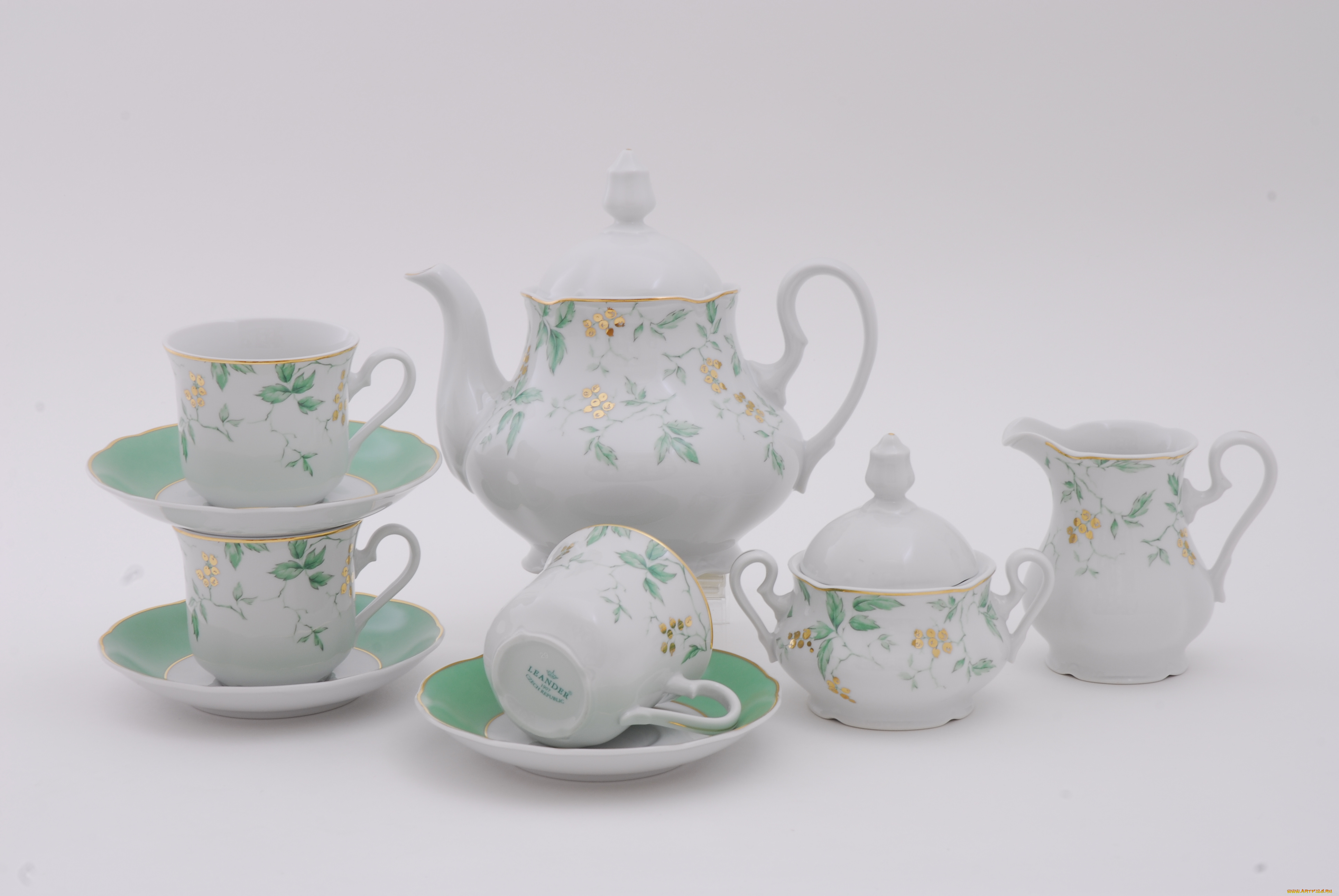 разное, посуда, столовые, приборы, кухонная, утварь, тарелочки, чайник, чашки, фарфор