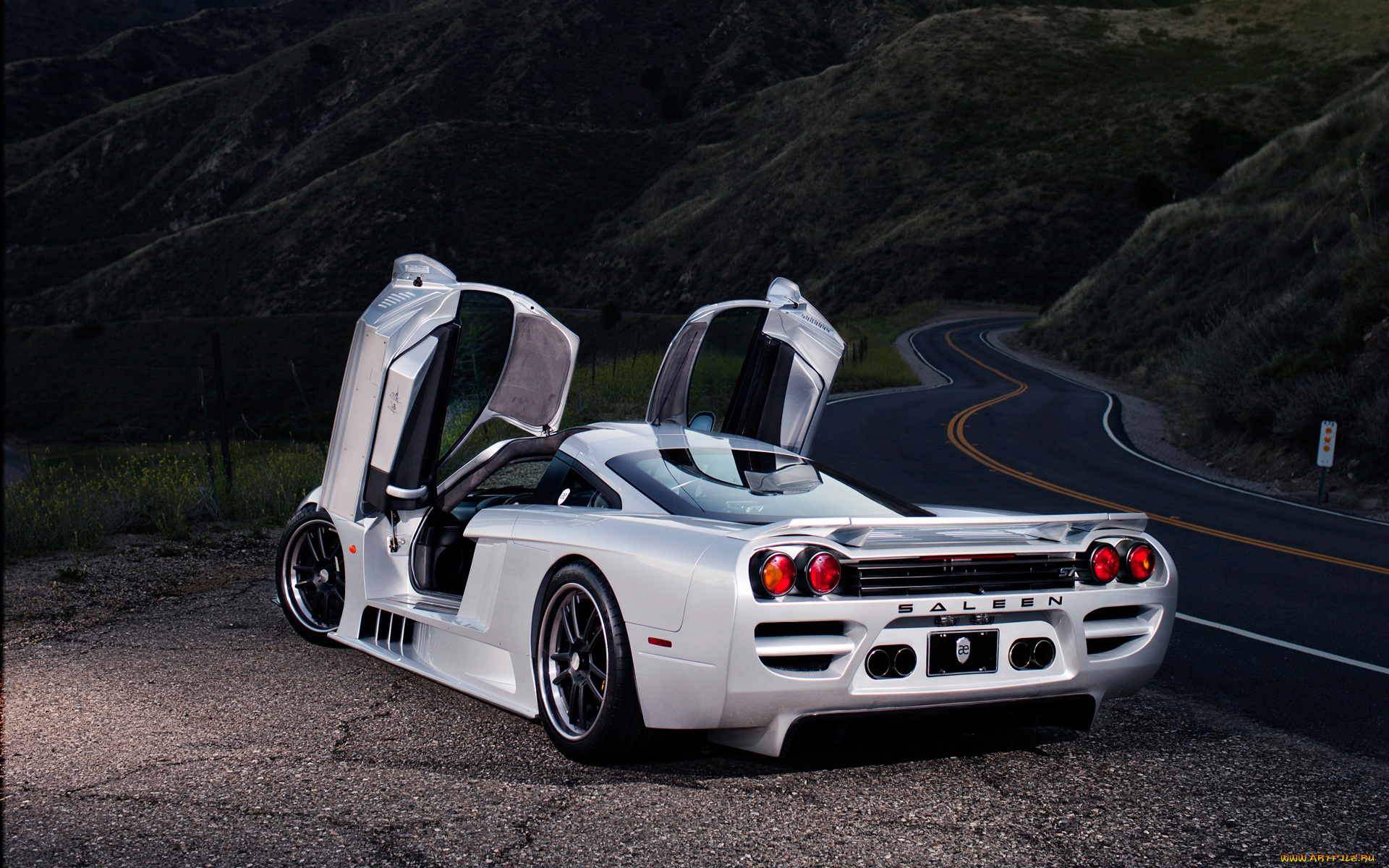 автомобили, saleen