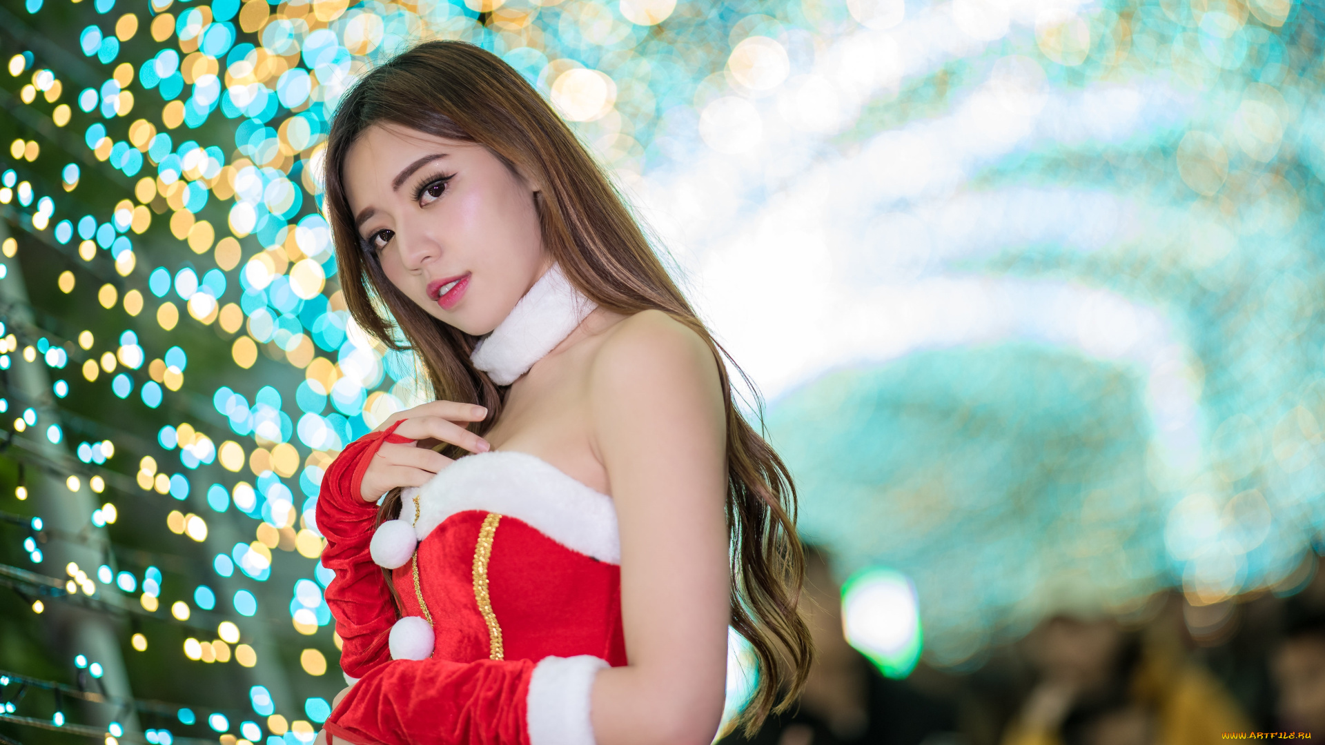 девушки, kiki, hsieh, кики, хси, модель, азиатка, брюнетка, длинные, волосы, смотрит, на, зрителя, голые, плечи, боке, огни, ночь, рождество, санта, девушка, красное, платье, костюм, санты, открытом, воздухе, kiki, hsieh