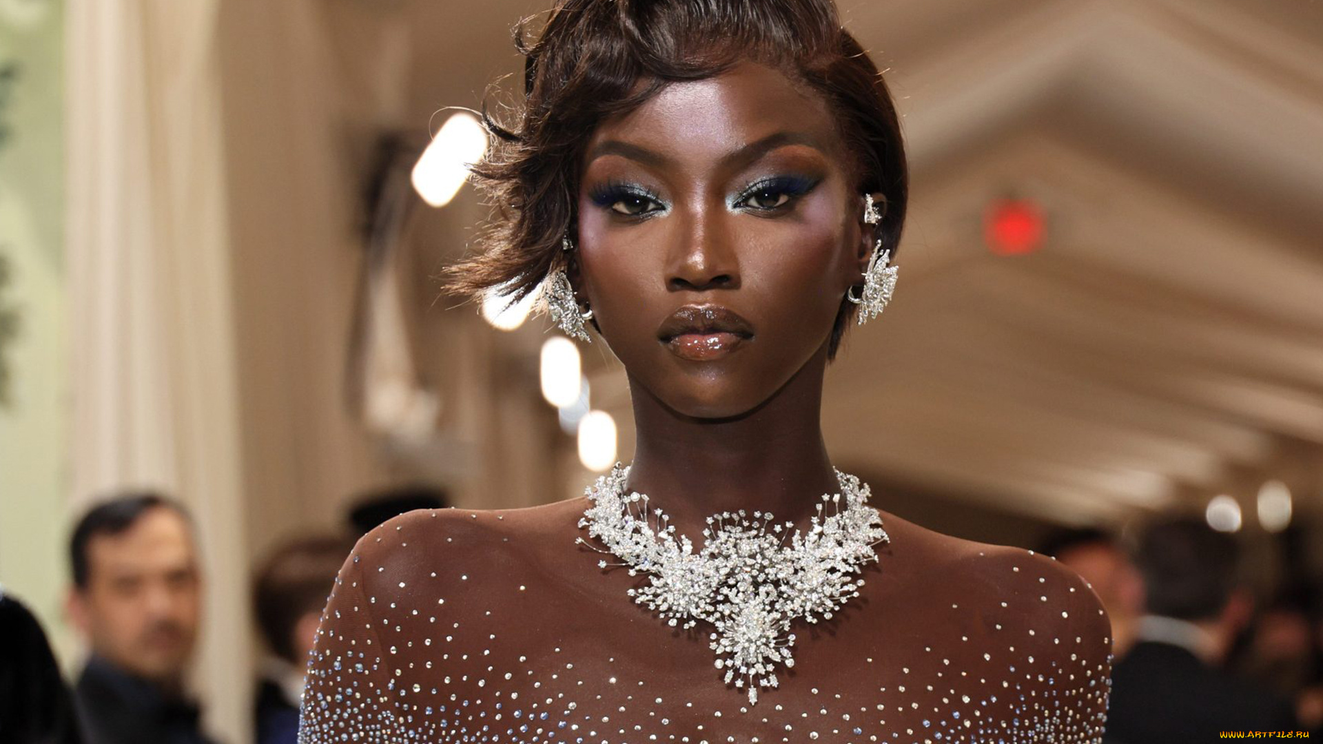 anok, yai, девушки, anok, yai, девушка, мулатка, темнокожая, чернокожая, модель, красотка, макияж, взгляд, поза, стройная, сексуальная, фигура