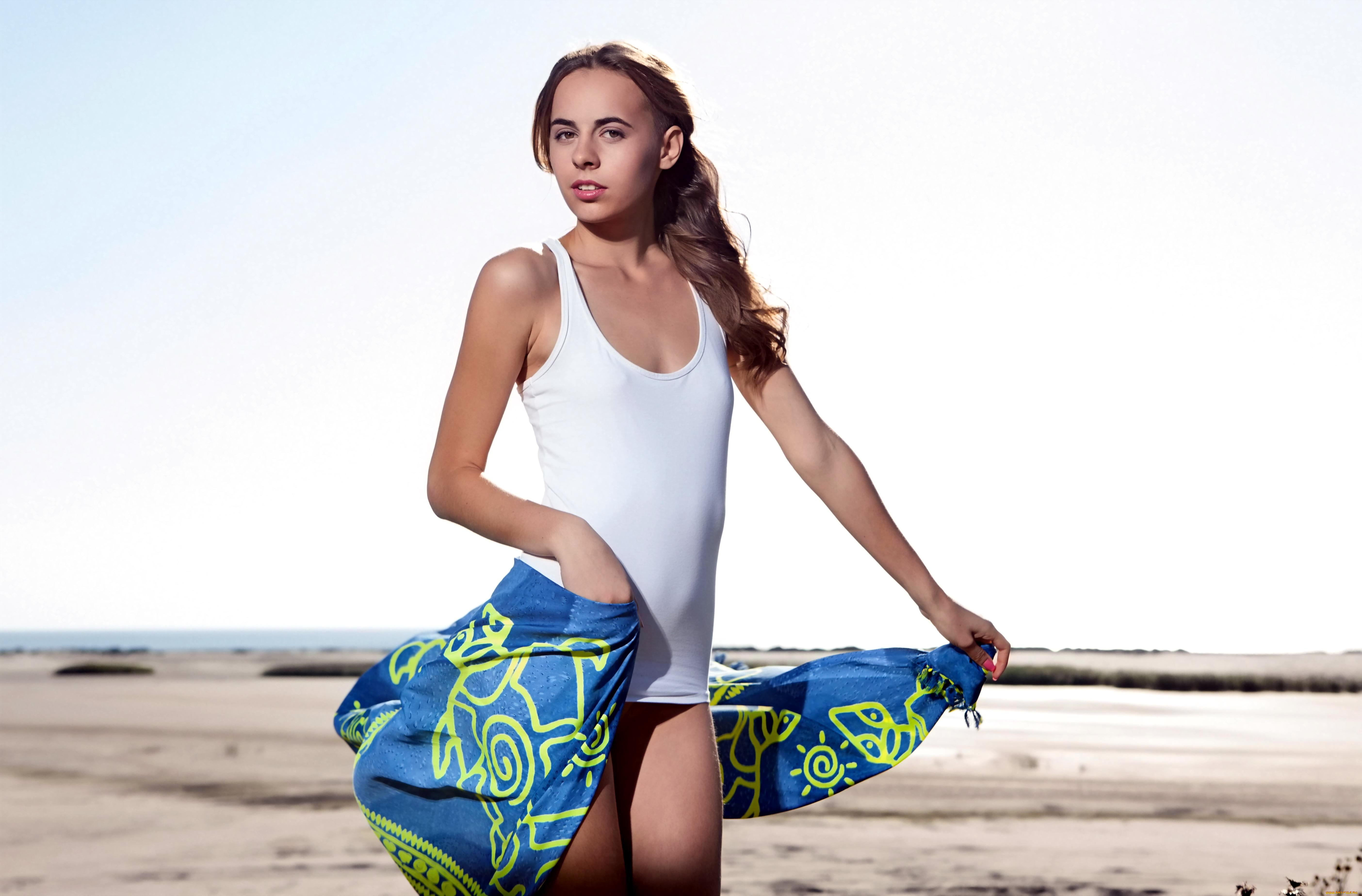 девушки, -unsort, , брюнетки, темноволосые, юбка, майка, gracie