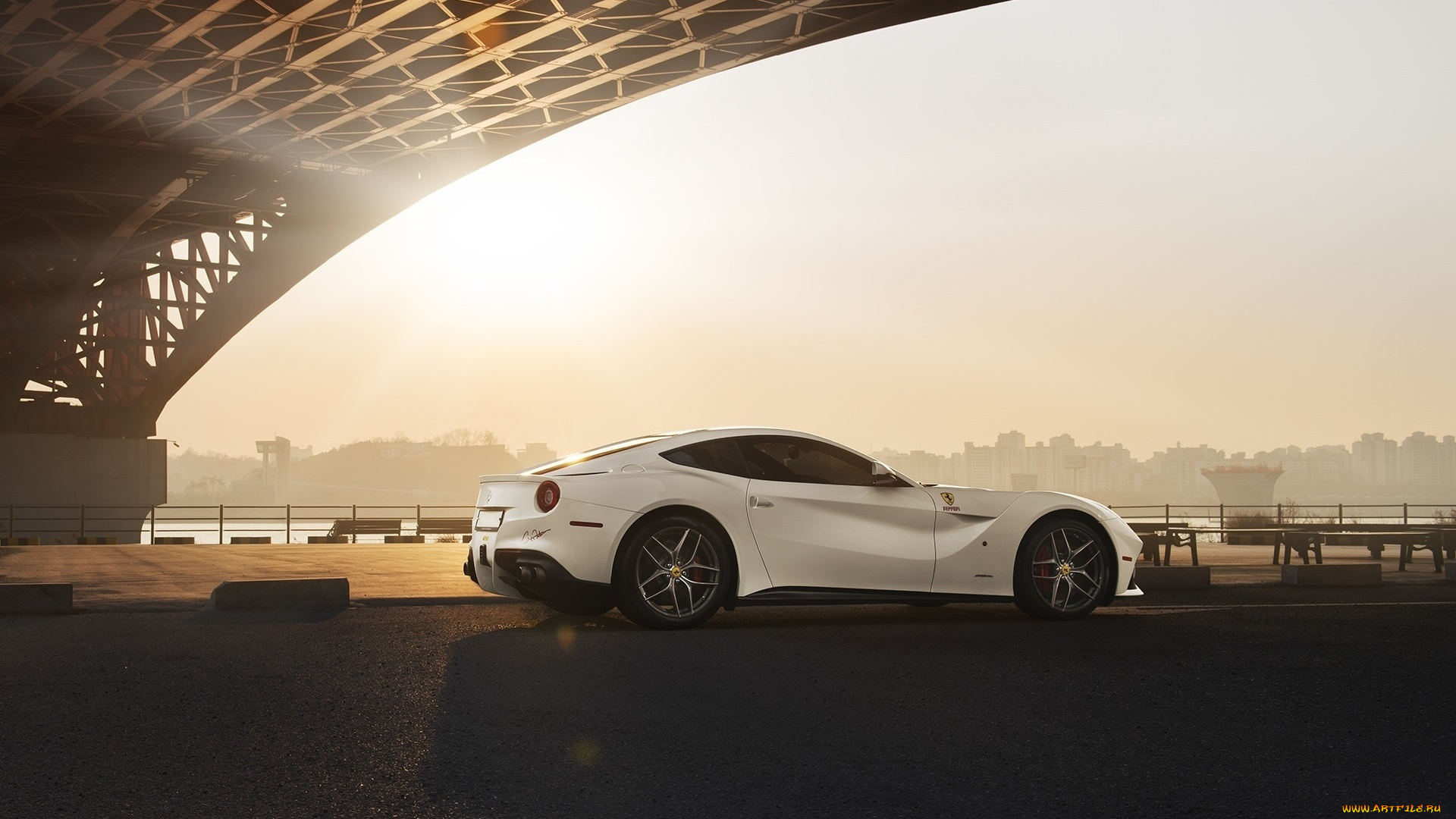 ferrari, f12, berlinetta, автомобили, ferrari, городской, вид, белый, автомобиль, под, мостом, солнечный, свет