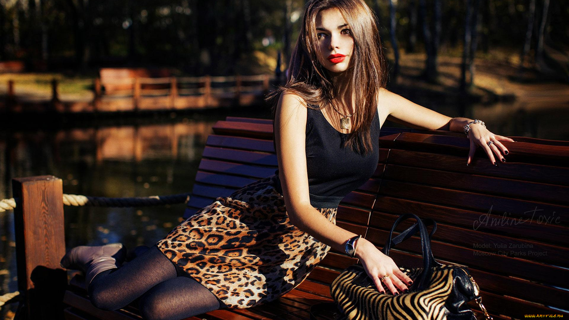 юлия, зарубина, девушки, -unsort, , брюнетки, темноволосые, парк, юлия, зарубина, скамейка, сумка, колготки, юбка, топ, шатенка, модель