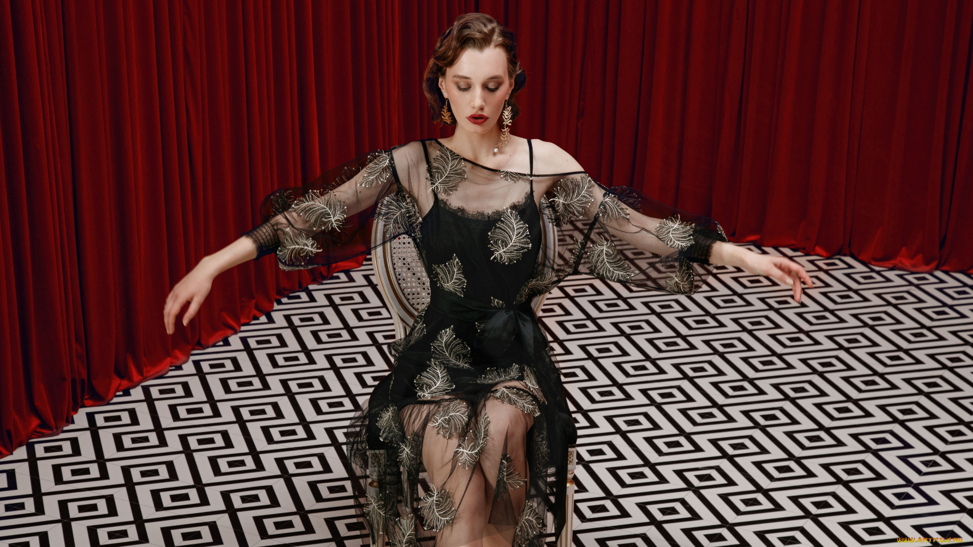 девушка, -, girl, девушки, -, брюнетки, , шатенки, девушка, женщина, шатенка, темноволосая, сексуальная, модель, звезда, позирует, разная, обувь, верхняя, стильная, одежда, нижнее, эротическое, бельё, трусы, лифчик, колготки, чулки, аксессуары, макияж, и, множество, элементов, на, фотографии