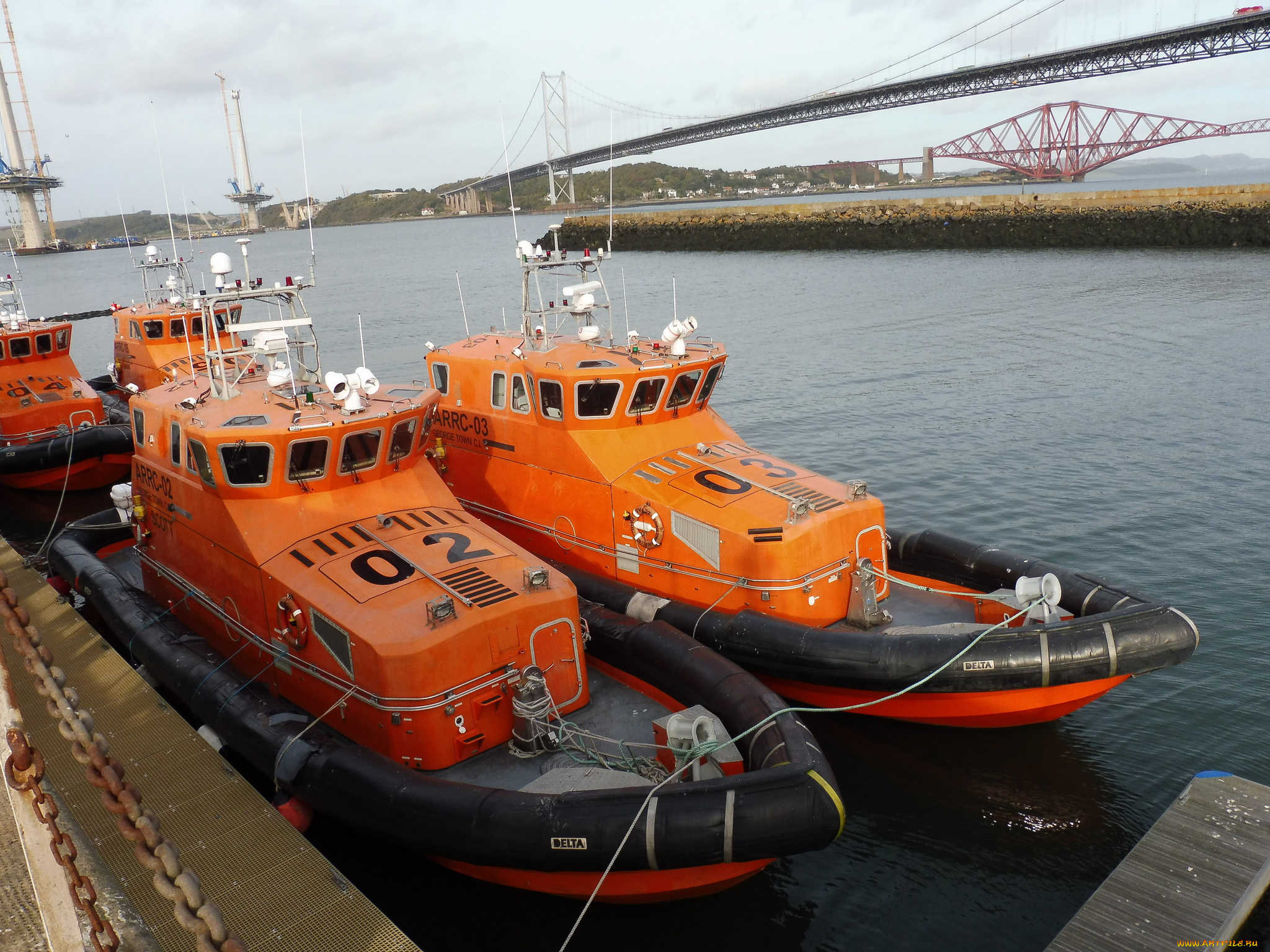 корабли, катера, лоцман