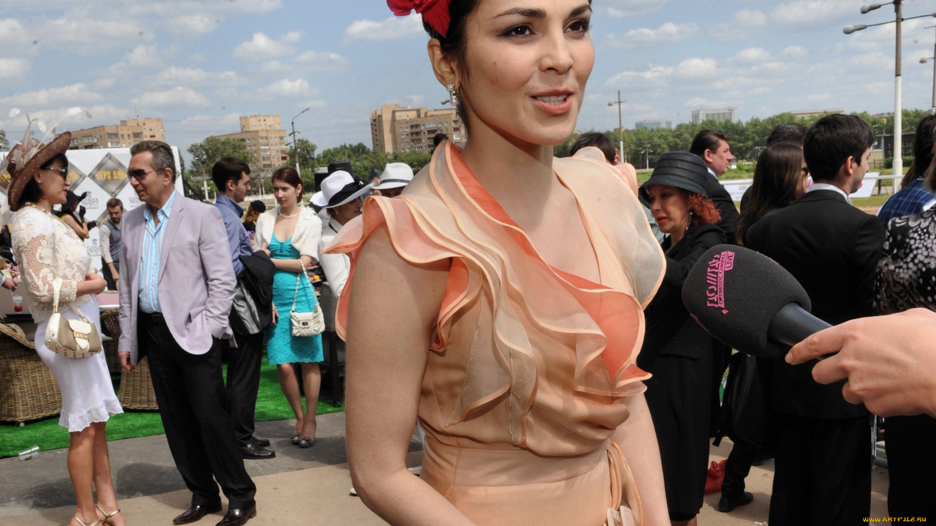 музыка, фабрика, интервью, певица, сати, казанова, люди