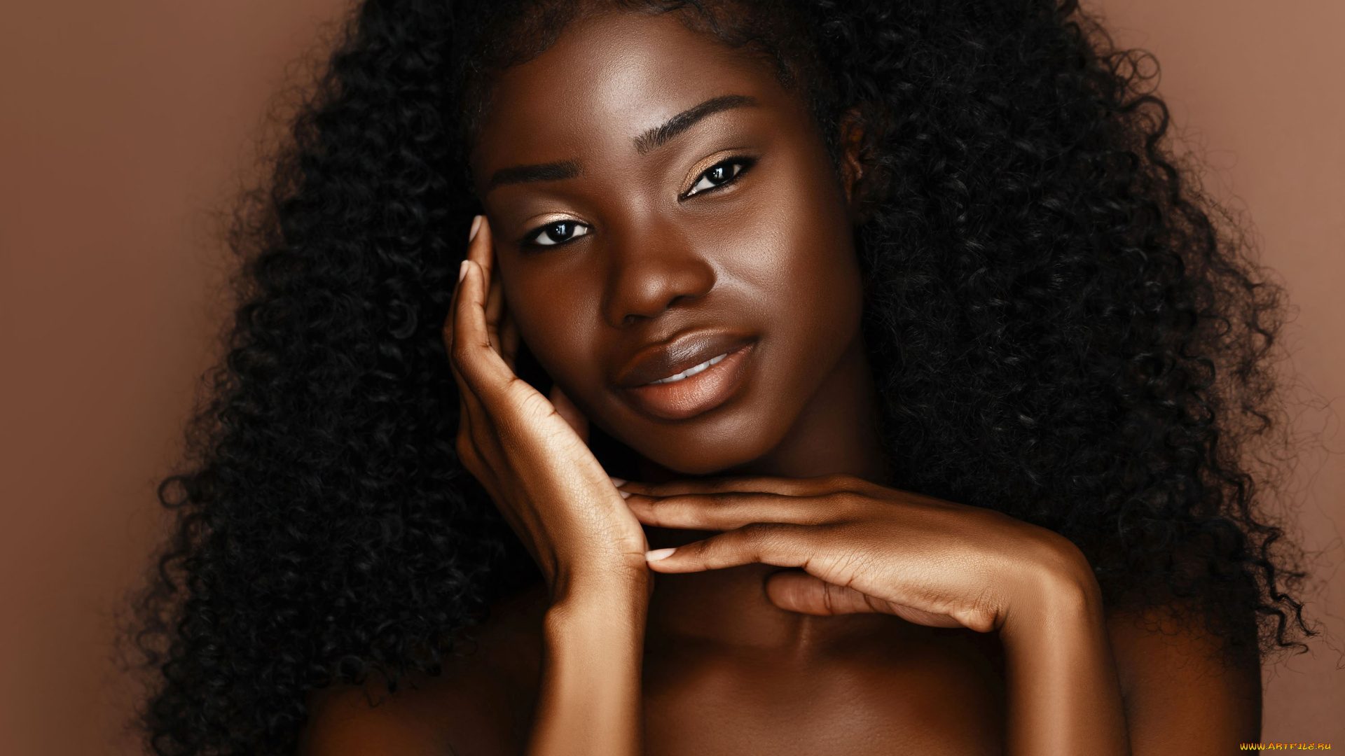 девушки, -, лица, , портреты, мулатка, чернокожая, темнокожая, девушка, модель, брюнетка, причёска, волосы, лицо, портрет