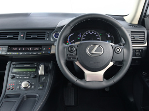 Картинка автомобили спидометры торпедо 2014 za-spec 200h lexus ct