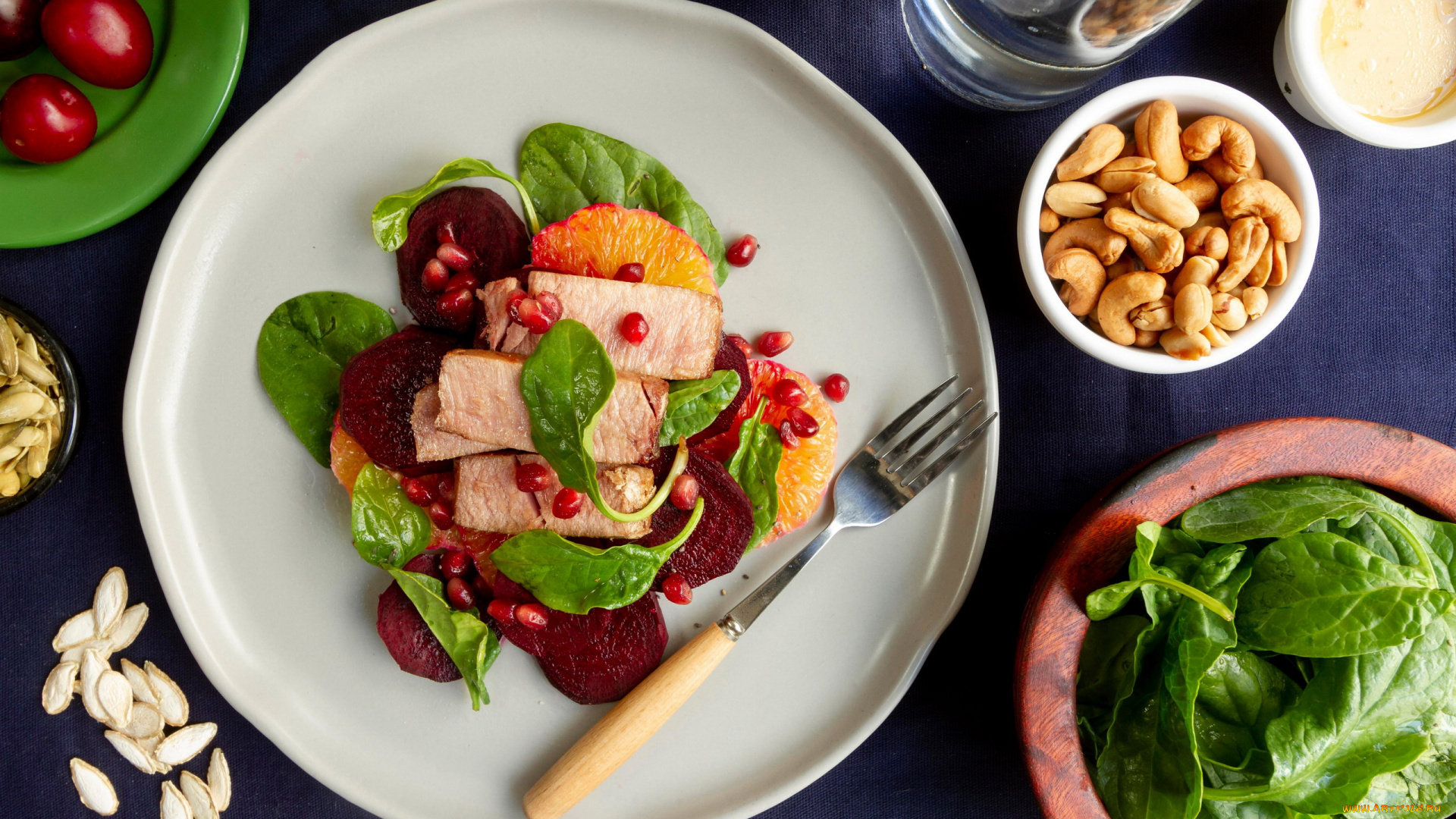 еда, салаты, , закуски, салат, шпинат, орехи