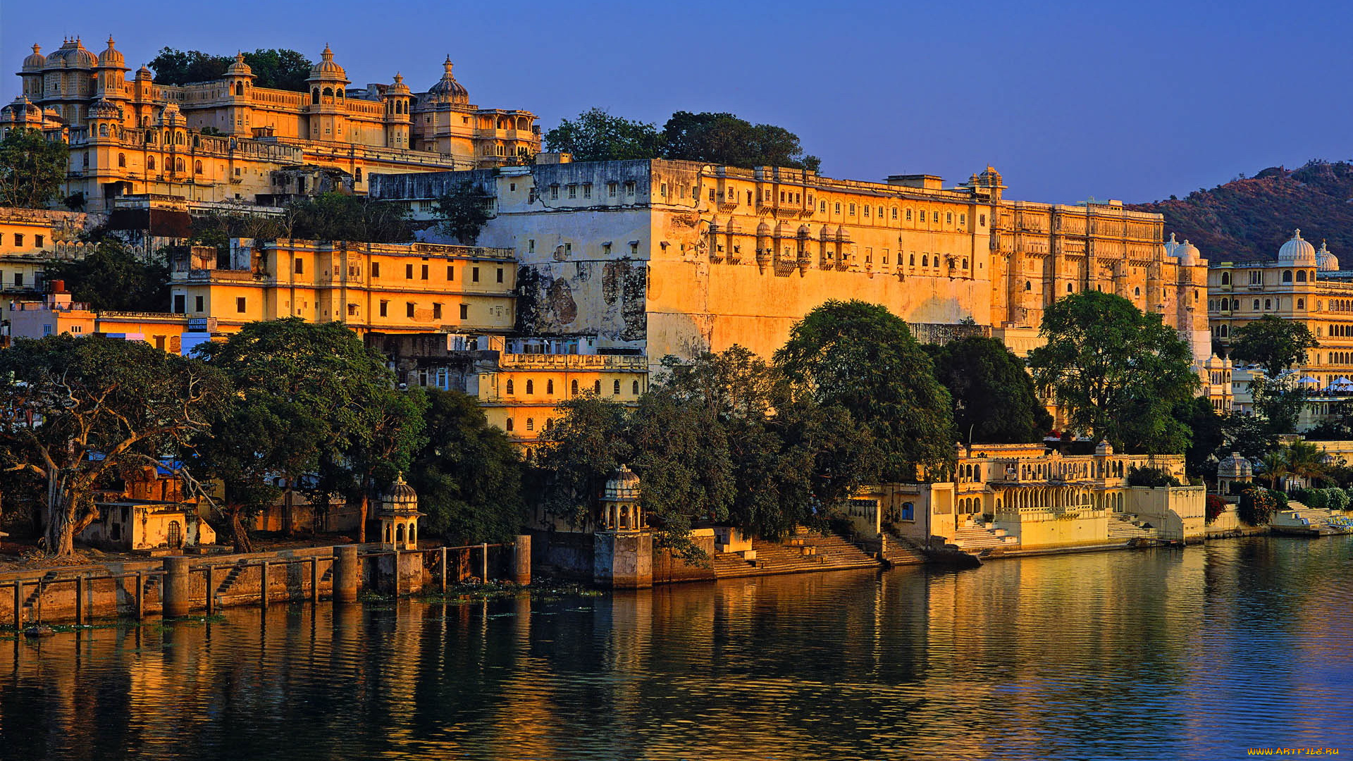 города, дворцы, замки, крепости