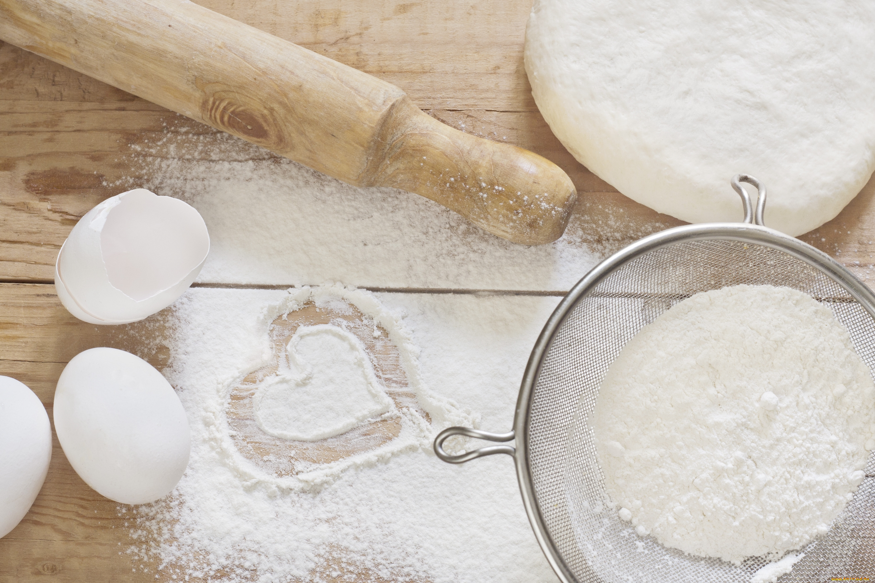 еда, разное, мука, яйца, тесто